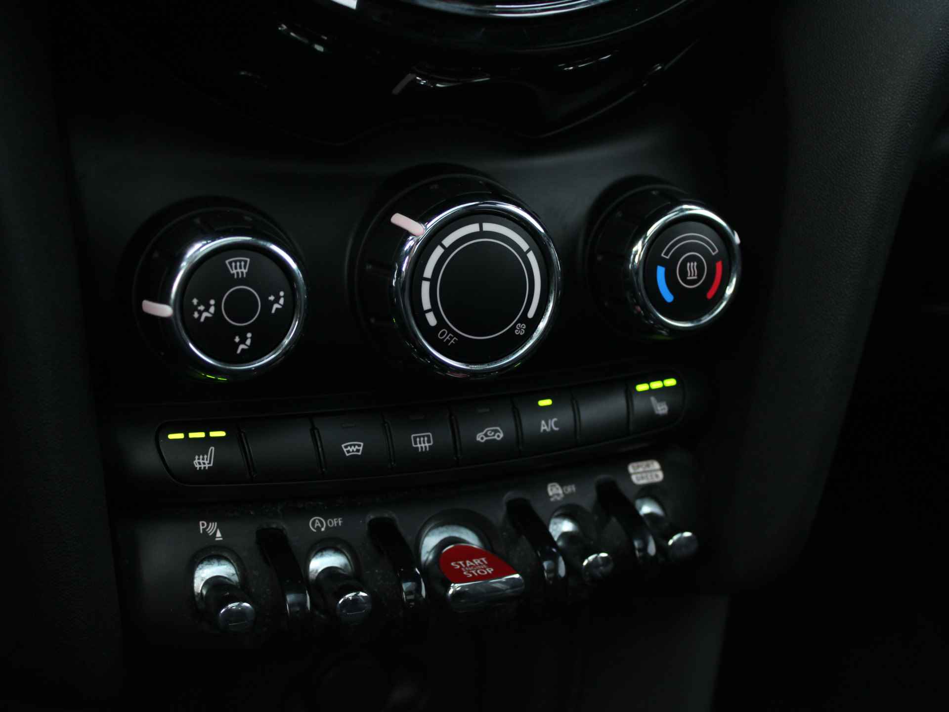 MINI Mini 1.5 Cooper John Cooper Works PANO | HARMAN KARDON | STOELVERW | CARPLAY | LAGE KM ! DEALER ONDERHOUDEN | VIRTUAL COCKPIT - 21/35