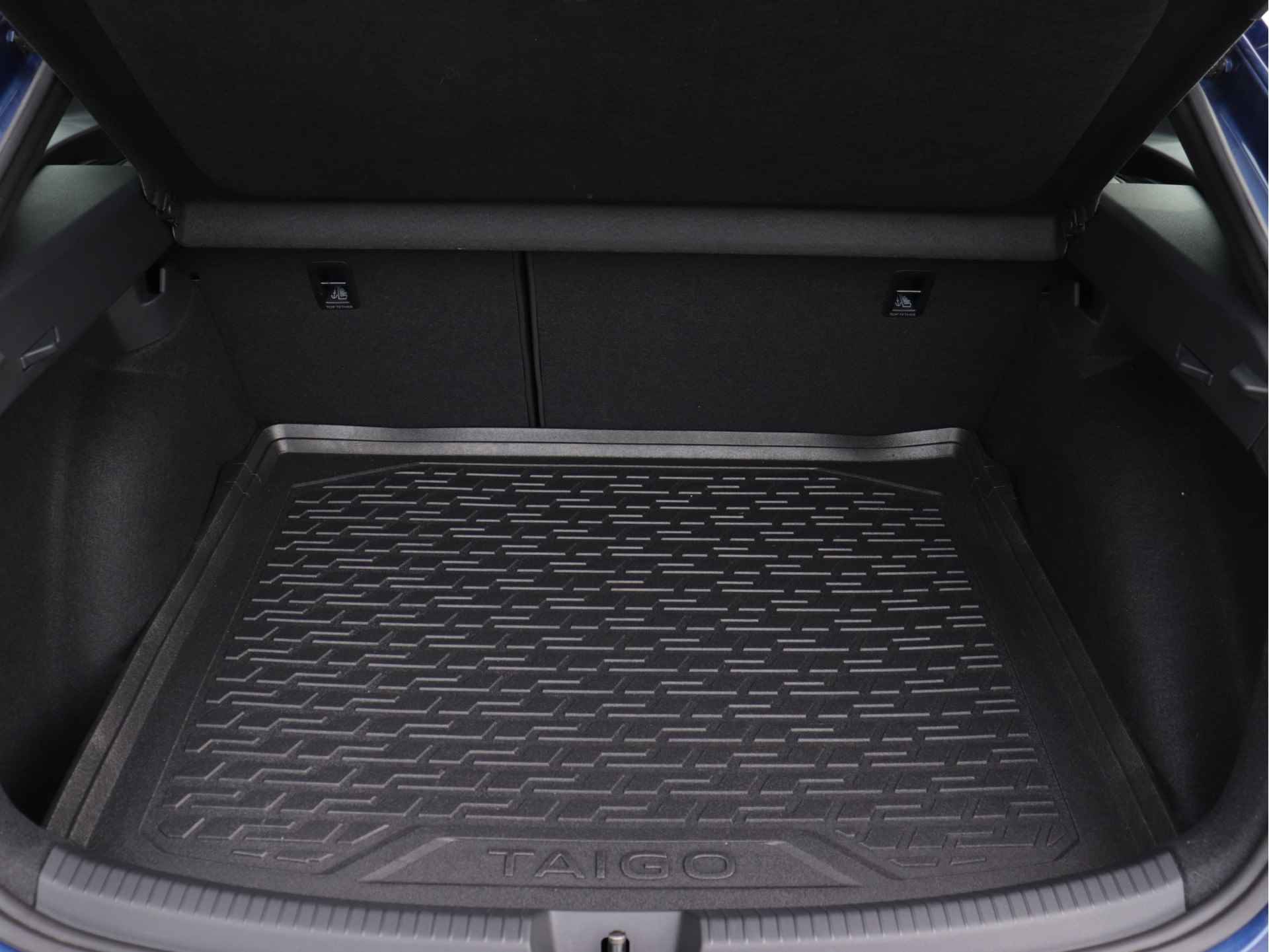 Volkswagen Taigo 1.0 TSI R-Line 110pk Automaat | Dodehoekdetectie | Afneembare trekhaak | Stoelverwarming | Camera | Adaptive Cruise - 33/46