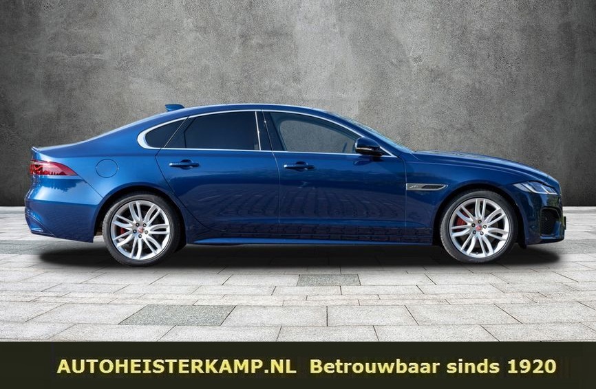 Jaguar XF P300 AWD R-Dynamic SE Panoramadak Navi Camera 19 Inch