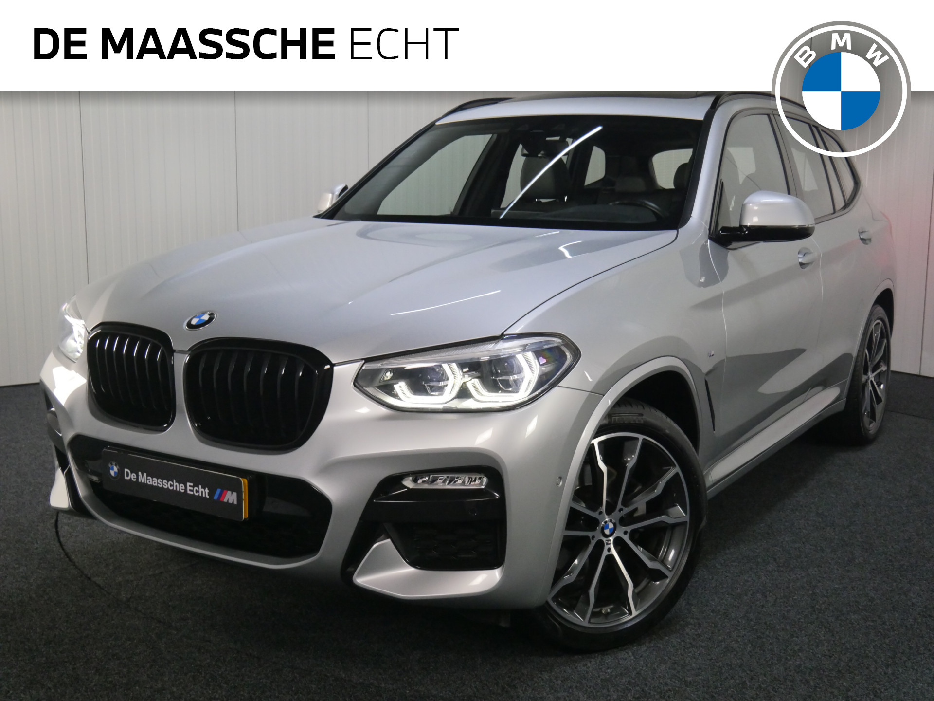 BMW X3 xDrive20i High Executive M Sport Automaat / Panoramadak / Sportstoelen / Stoelverwarming / Adaptieve LED / Head-Up / Parking Assistant / Navigatie Professional bij viaBOVAG.nl