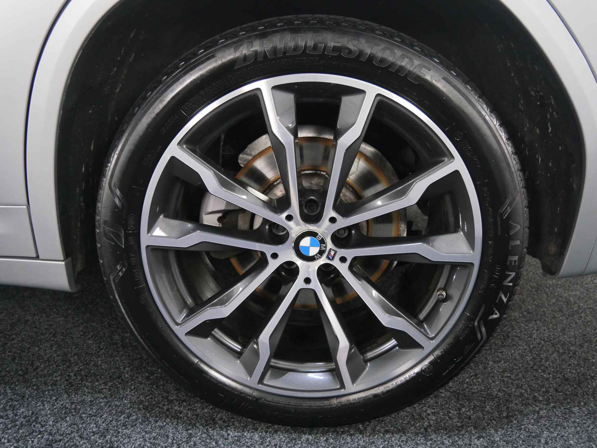 BMW X3 xDrive20i High Executive M Sport Automaat / Panoramadak / Sportstoelen / Stoelverwarming / Adaptieve LED / Head-Up / Parking Assistant / Navigatie Professional - 5/32