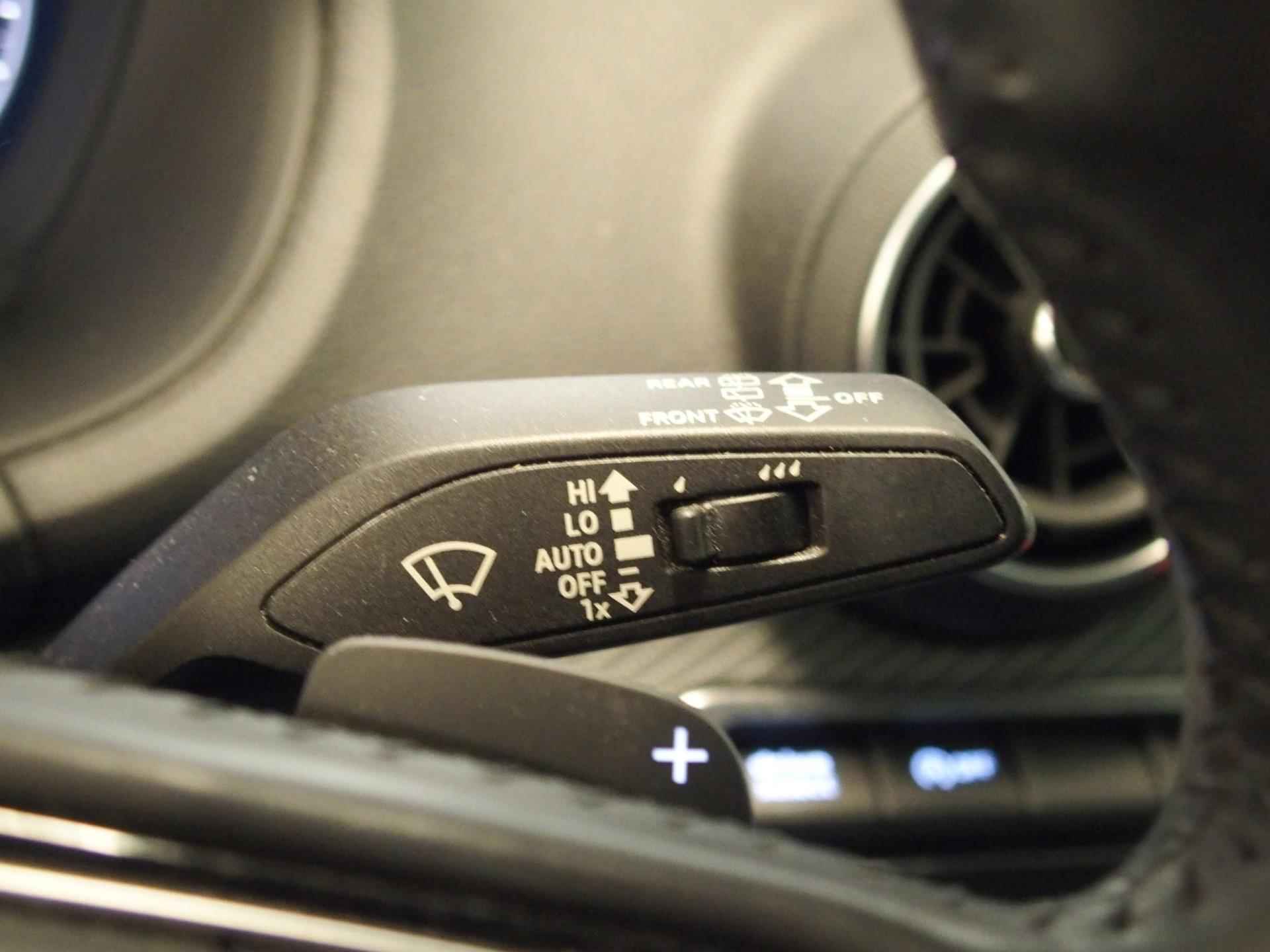 Audi Q2 1.4 TFSI CoD Design S Line Plus Virtual Cockpit Led Leder Trekhaak - 11/35