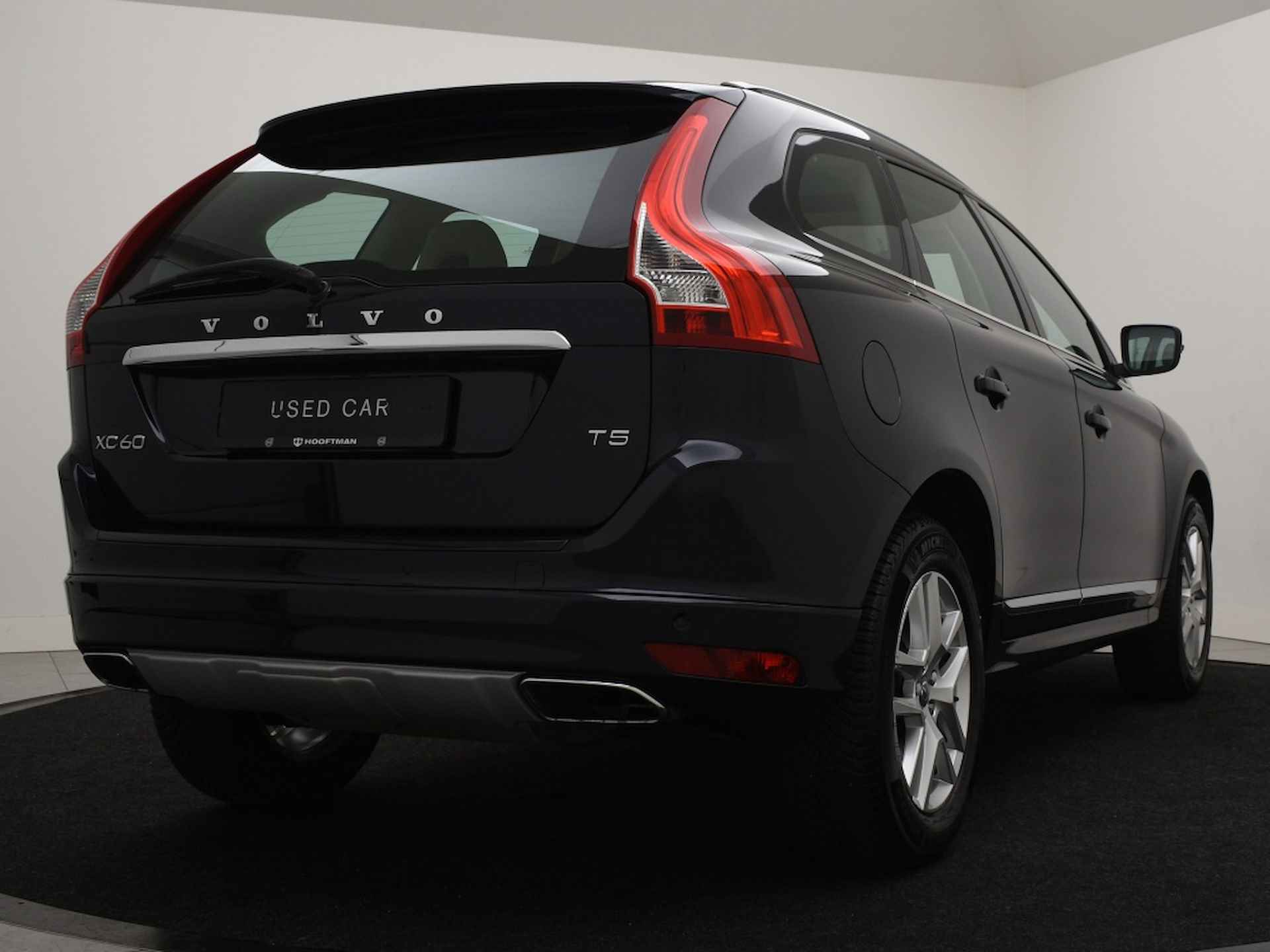 Volvo XC60 T5 AUT(8) POLAR+ LUXURY LEDER PANORAMADAK XENON STANDKACHEL - 3/33