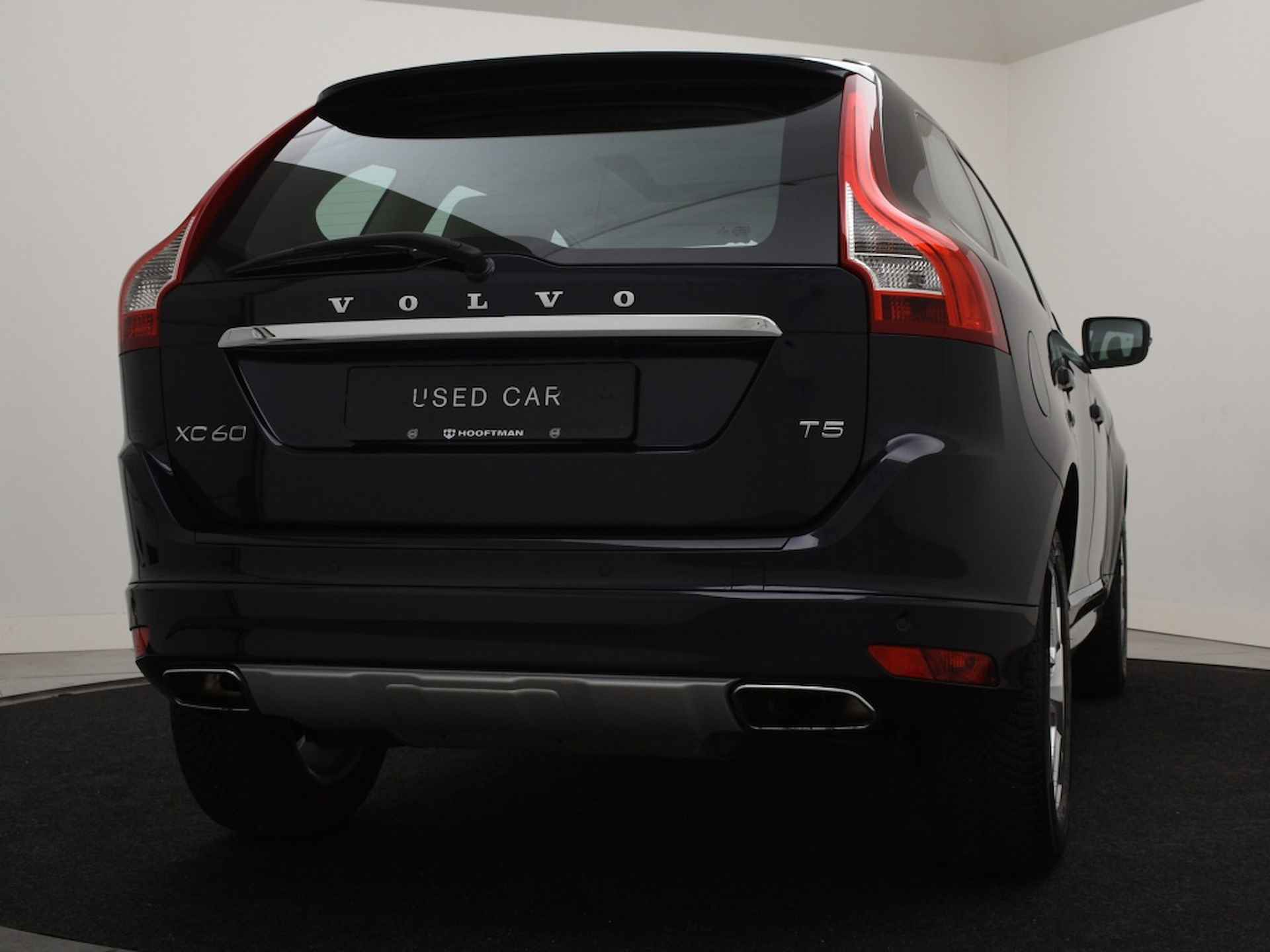 Volvo XC60 T5 AUT(8) POLAR+ LUXURY LEDER PANORAMADAK XENON STANDKACHEL - 4/33