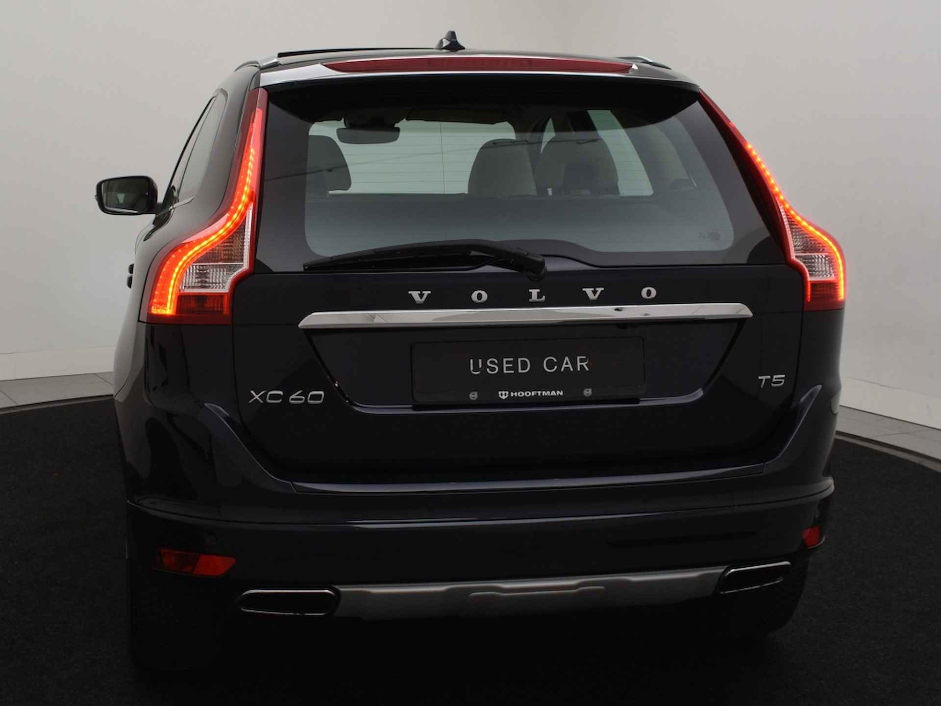 Volvo XC60 T5 AUT(8) POLAR+ LUXURY LEDER PANORAMADAK XENON STANDKACHEL - 5/33