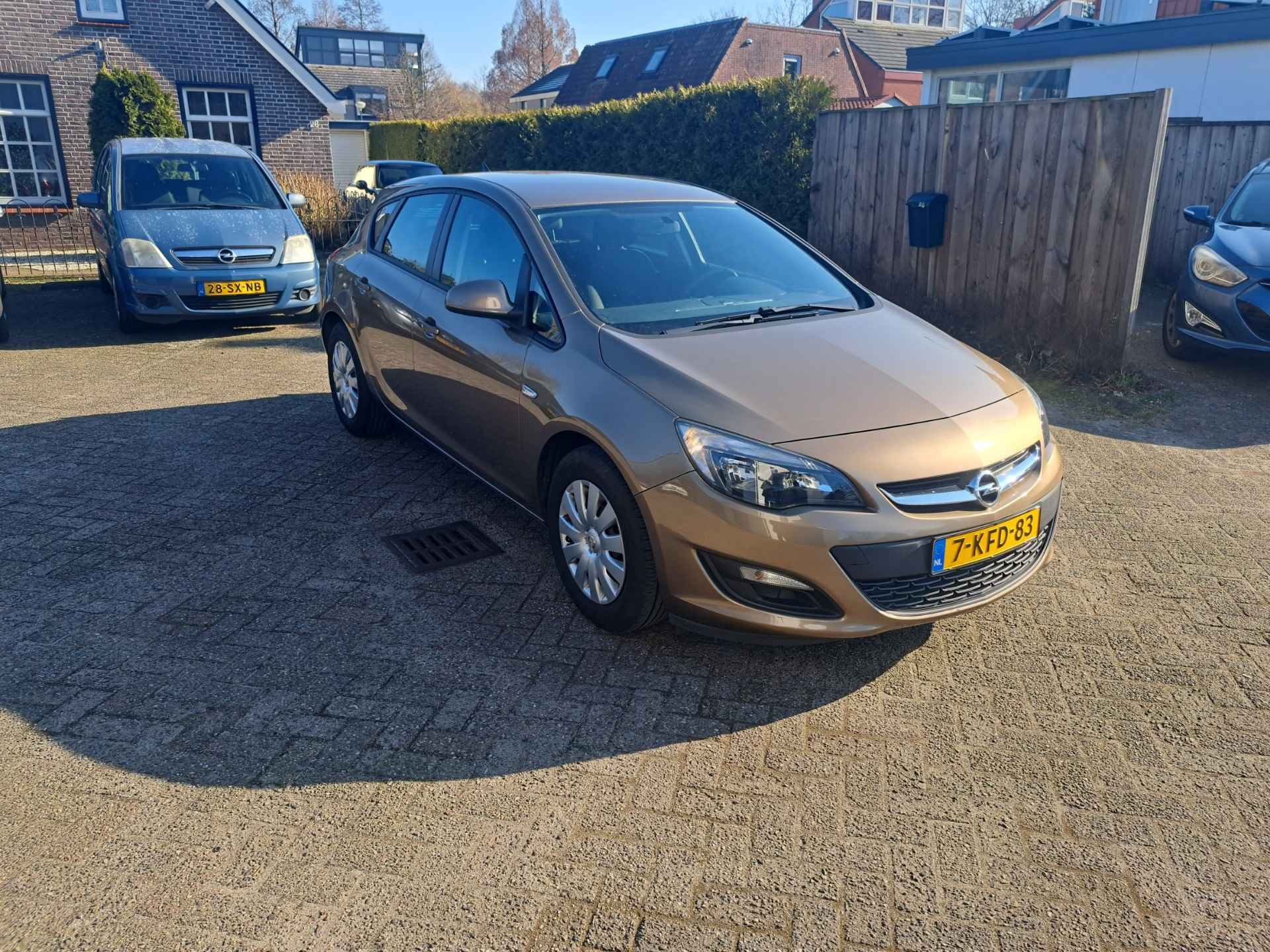 Opel Astra 1.4 Turbo Edition - 3/19