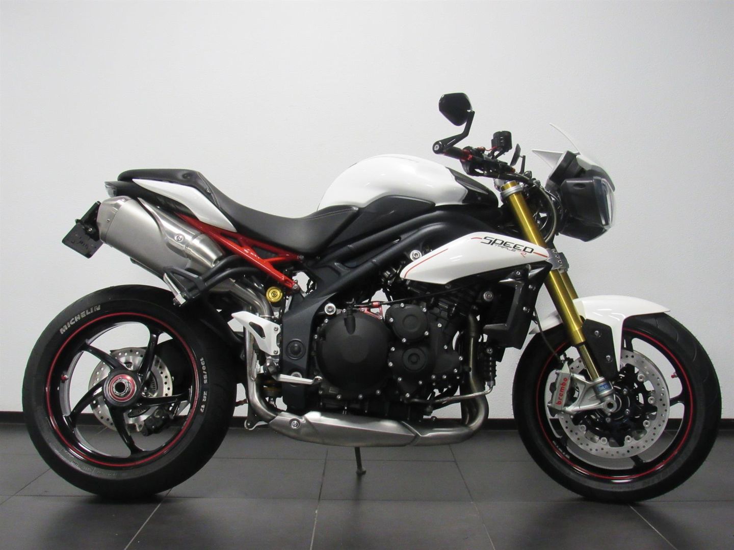 Triumph SPEED TRIPLE R - 2012