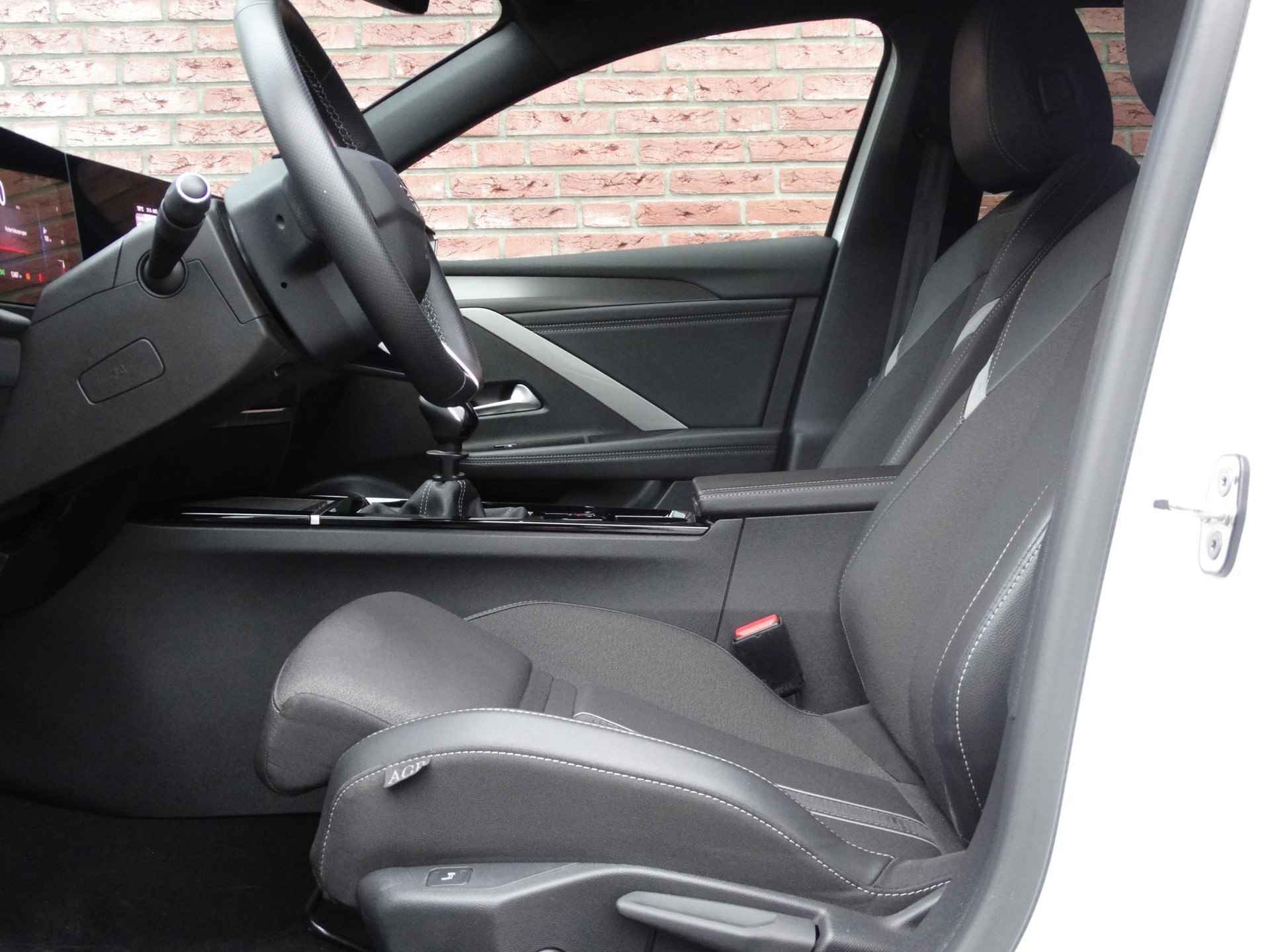 Opel Astra 1.2 Turbo 130 pk GS |360° CAMERA|PURE PANEL PRO|ADAPTIVE CRUISE CONTROL|STOELVERWARMING|STUURVERWARMING|AGR|APPLE CARPLAY|ANDROID AUTO|BLACK PACK|LEVEL 4| - 23/61