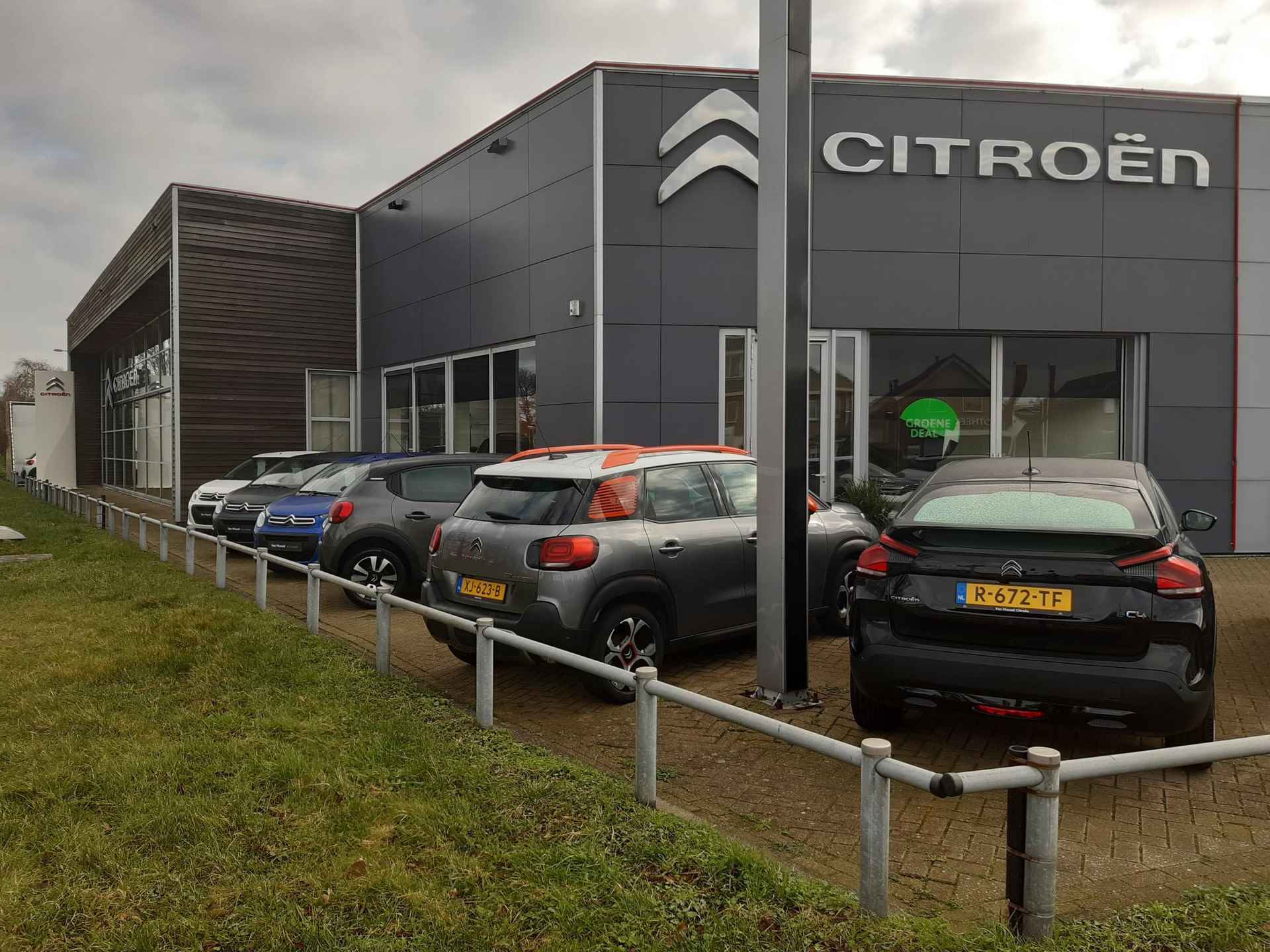 Citroen C5 Aircross 1.2 Hybrid ë-Series | Camera | Climate control | Keyless Entry & Start - 26/29