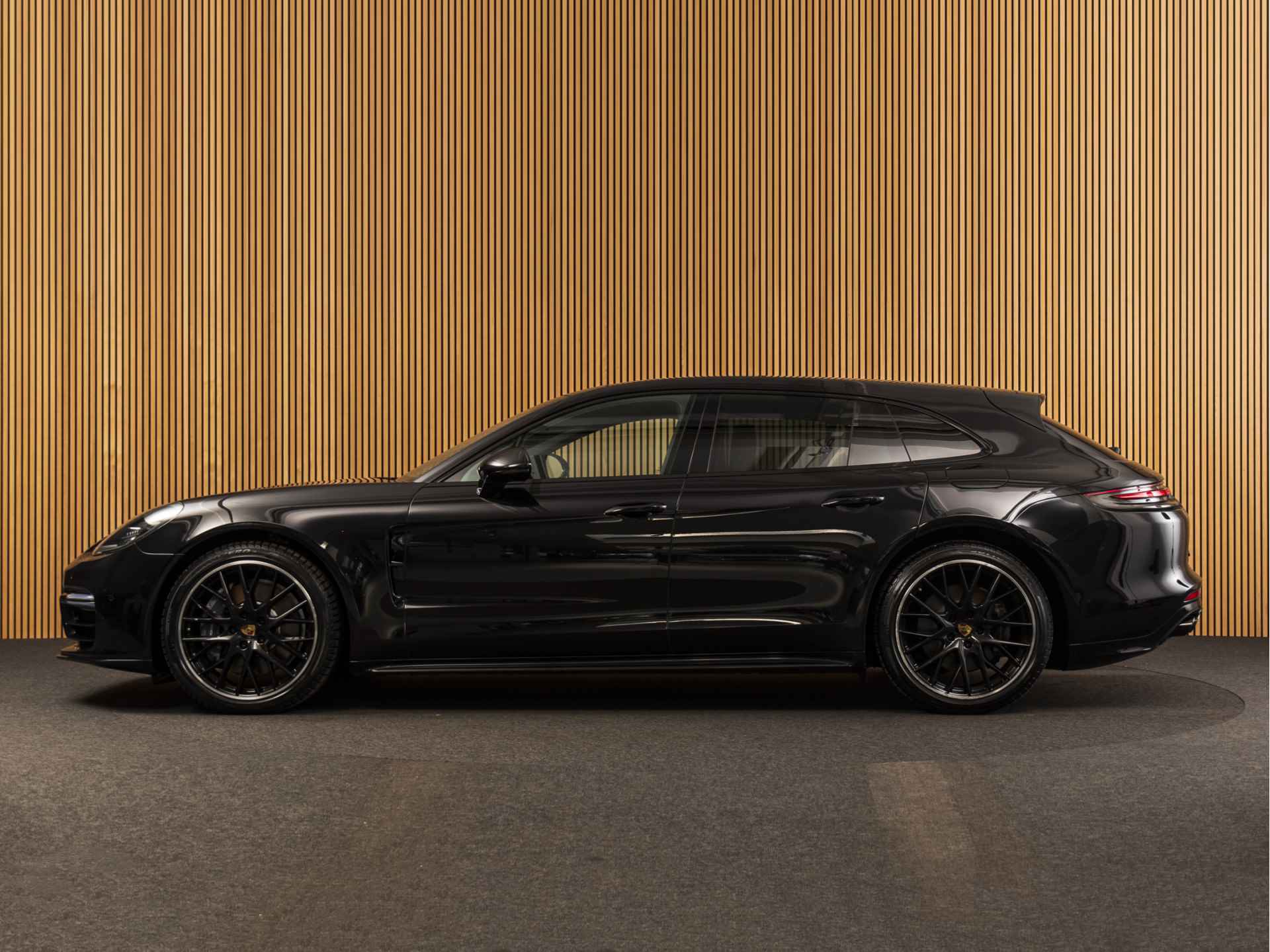 Porsche Panamera Sport Turismo 2.9 4 E-Hybrid MASSAGE-PDLS+-PANO-SPORTDESIGN-21" - 2/34