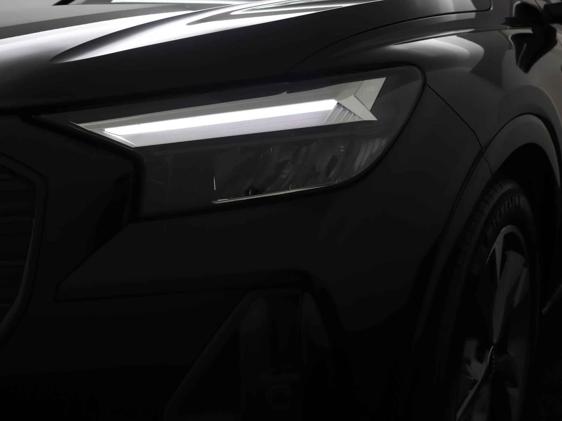 Audi Q4 e-tron 40 Launch edition S Competition 77 kWh 204 PK | S-Line | Sportstoelen | Warmtepomp | Stoelverwarming | Optiek Zwart | - 14/50