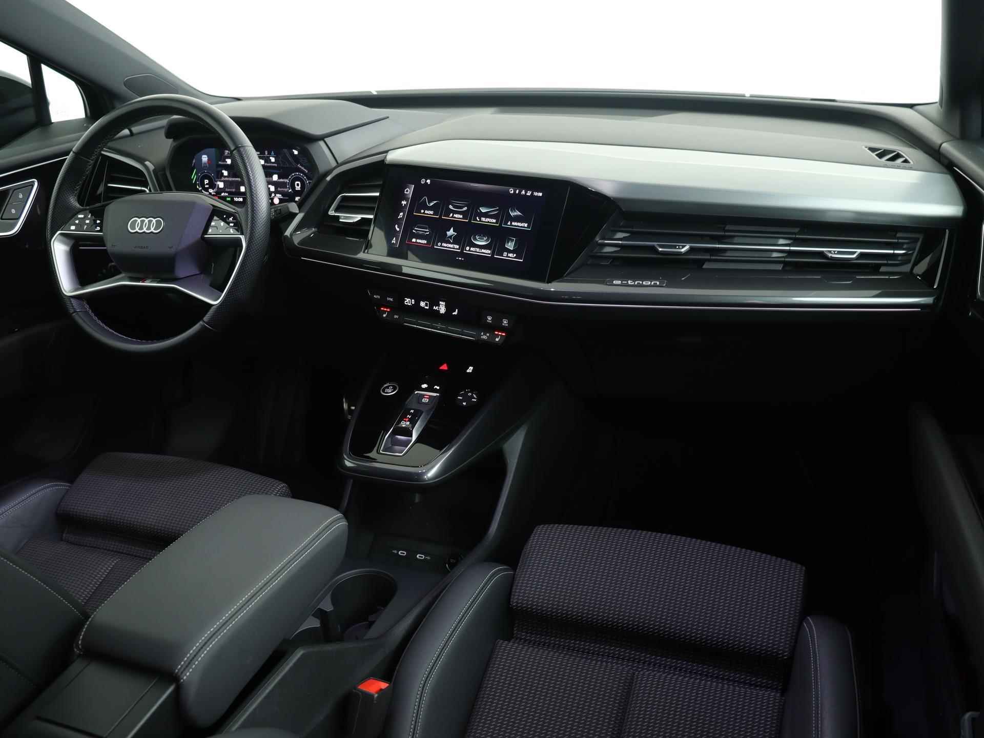 Audi Q4 e-tron 40 Launch edition S Competition 77 kWh 204 PK | S-Line | Sportstoelen | Warmtepomp | Stoelverwarming | Optiek Zwart | - 25/50