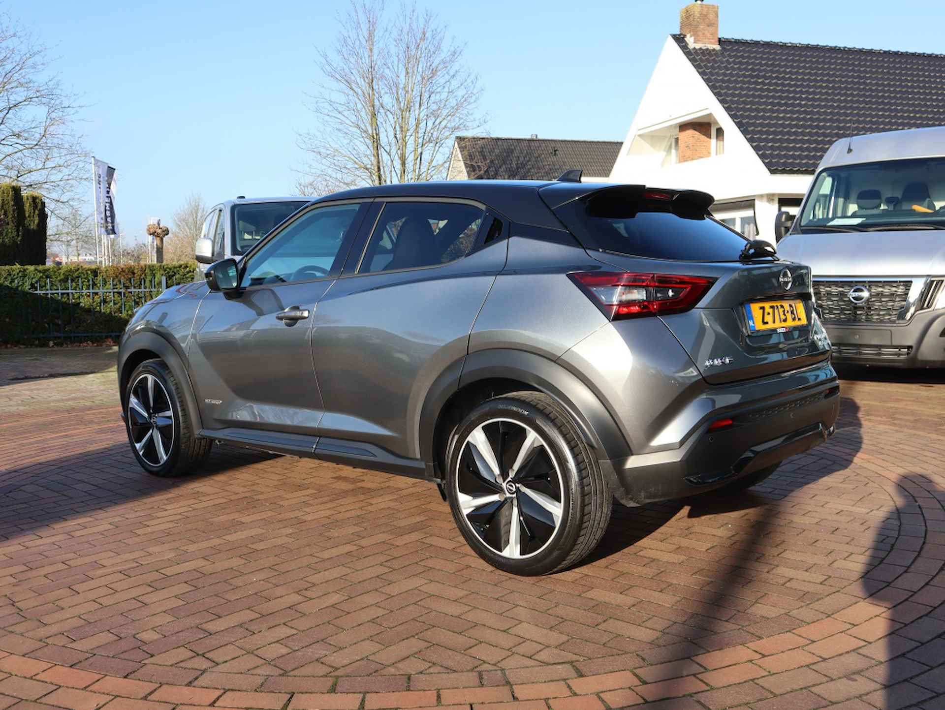 Nissan Juke 1.6 Hybrid N-Design / Navigatie / Camera / Android auto & Apple - 11/32