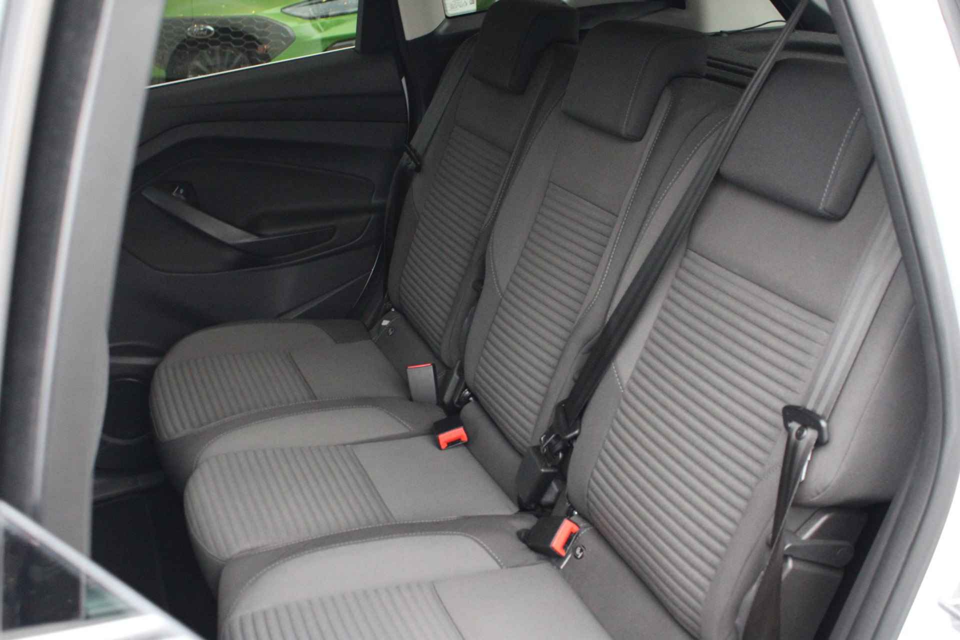 Ford C-Max 1.0 Titanium 125pk | Trekhaak | stuur, stoel en voorruitverwarming | cruise control | airco - 18/50