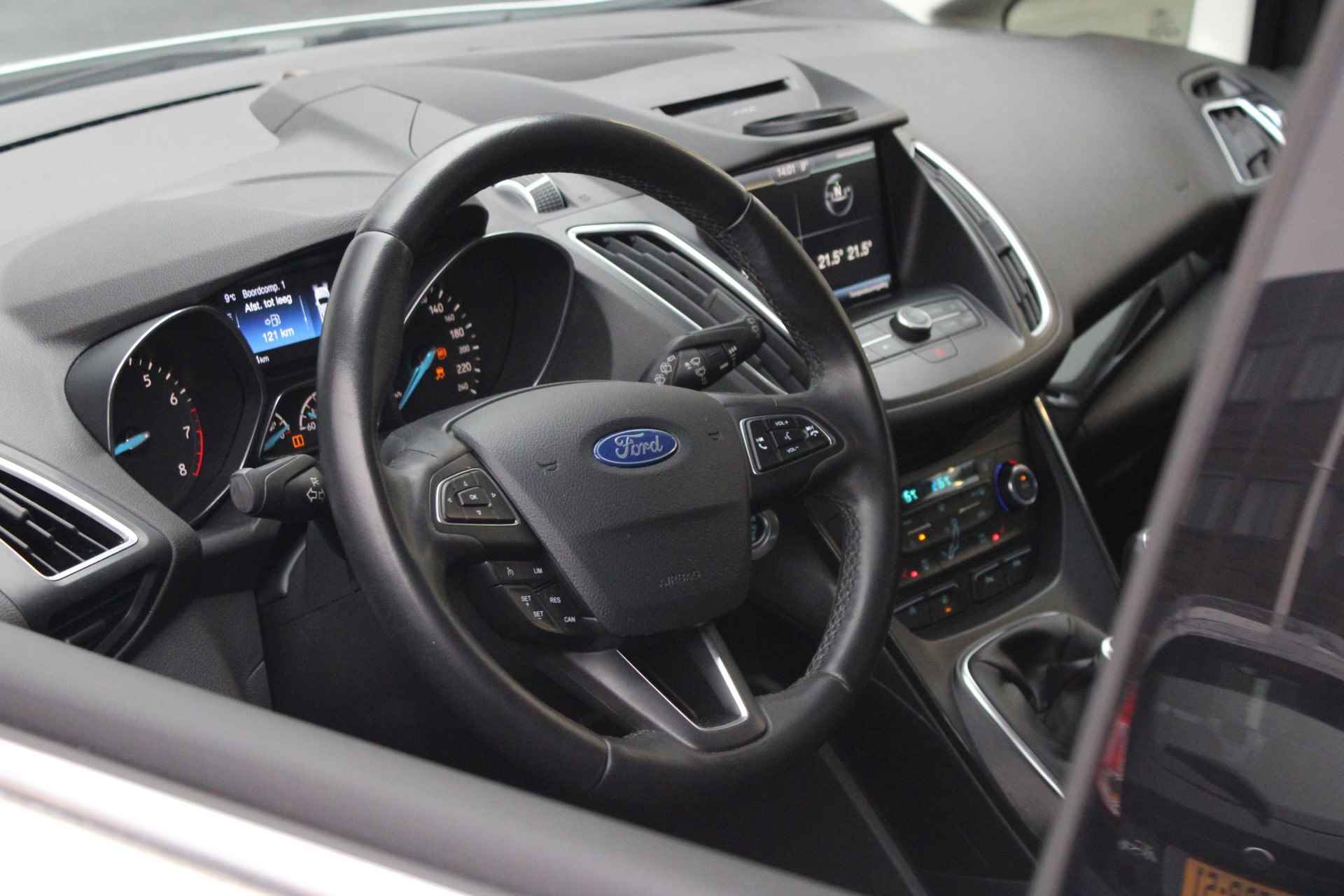 Ford C-Max 1.0 Titanium 125pk | Trekhaak | stuur, stoel en voorruitverwarming | cruise control | airco - 50/50