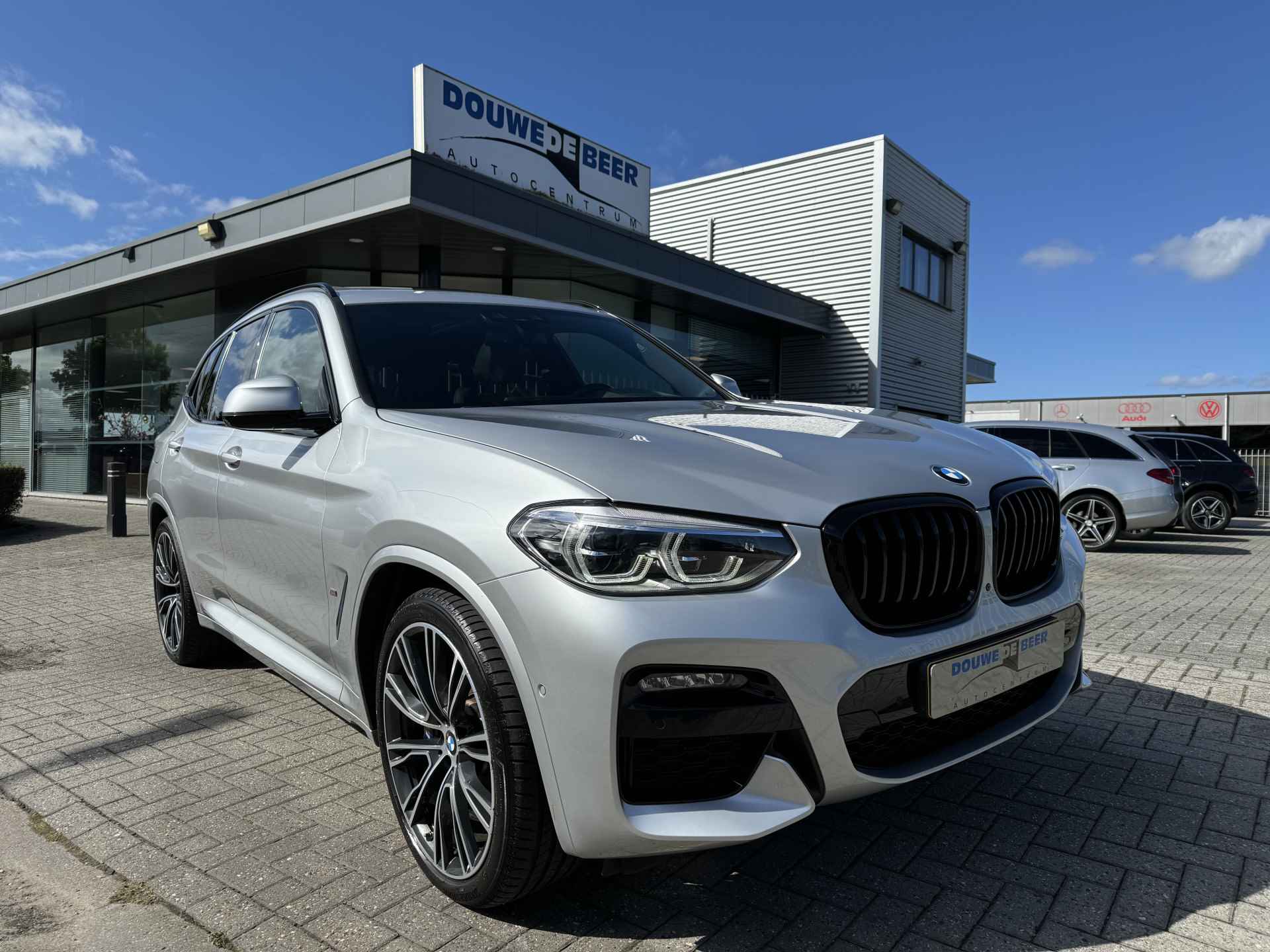 BMW X3 xDrive30e M-sport Pano| - 1/33