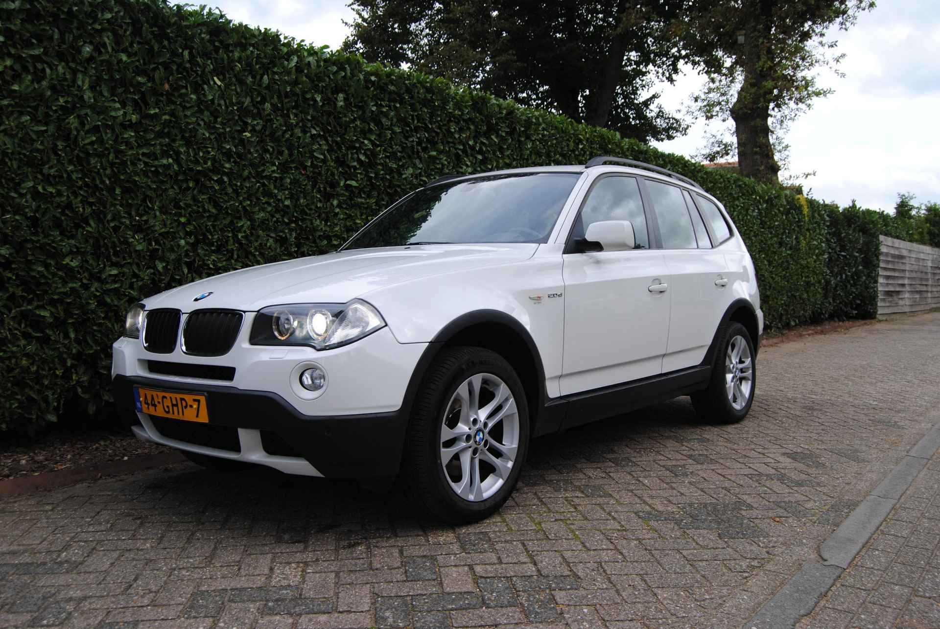 BMW X3 2.0d Youngtimer, automaat, Trekhaak, NWE Distributie, Compleet rijklaar - 3/35