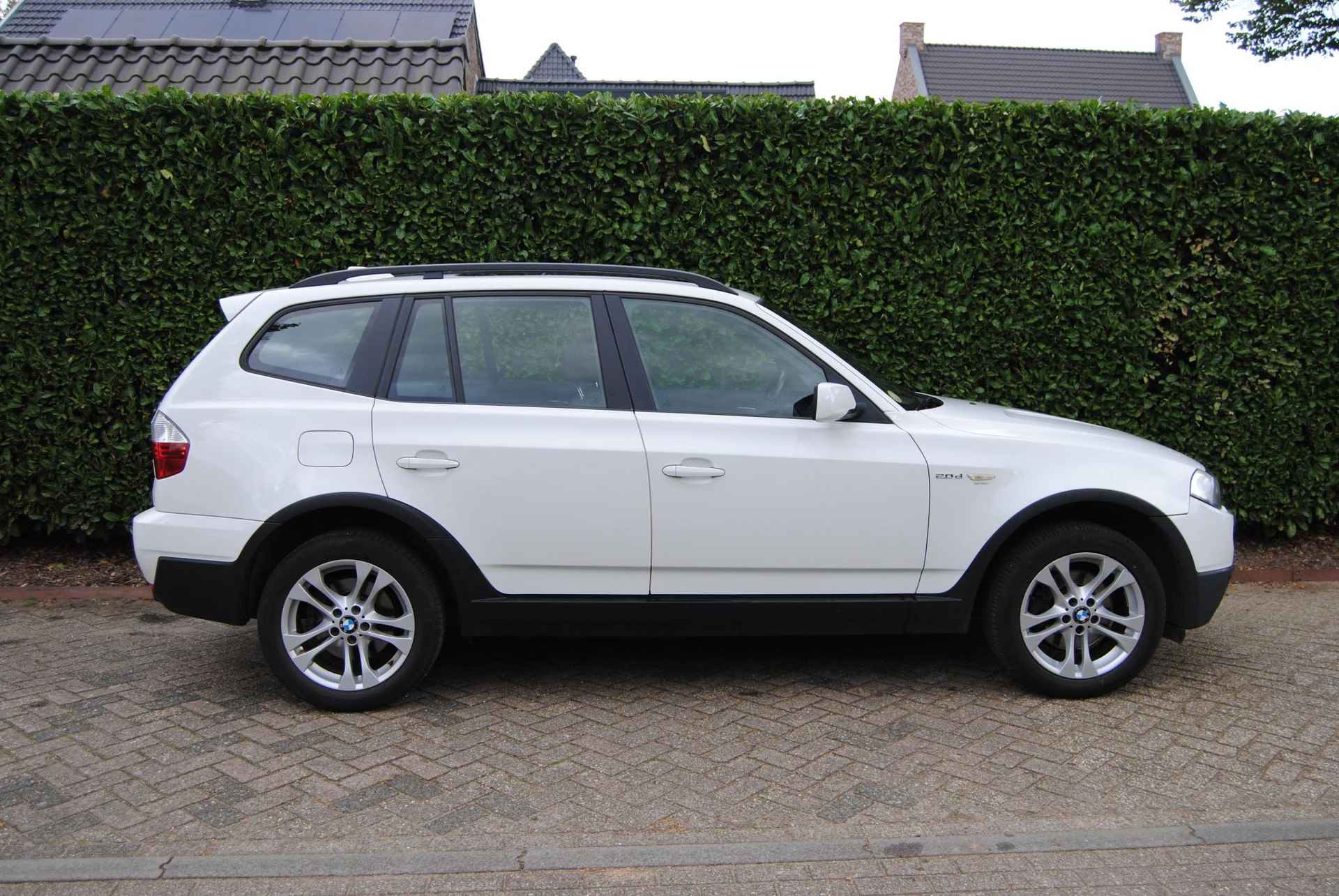 BMW X3 2.0d Youngtimer, automaat, Trekhaak, NWE Distributie, Compleet rijklaar - 25/35