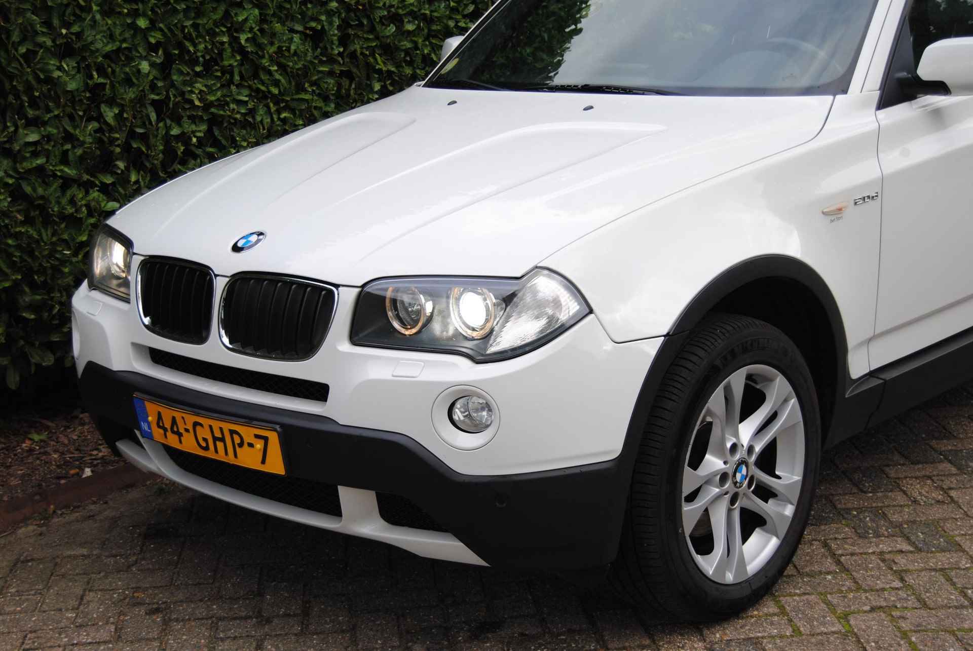 BMW X3 2.0d Youngtimer, automaat, Trekhaak, NWE Distributie, Compleet rijklaar - 31/35