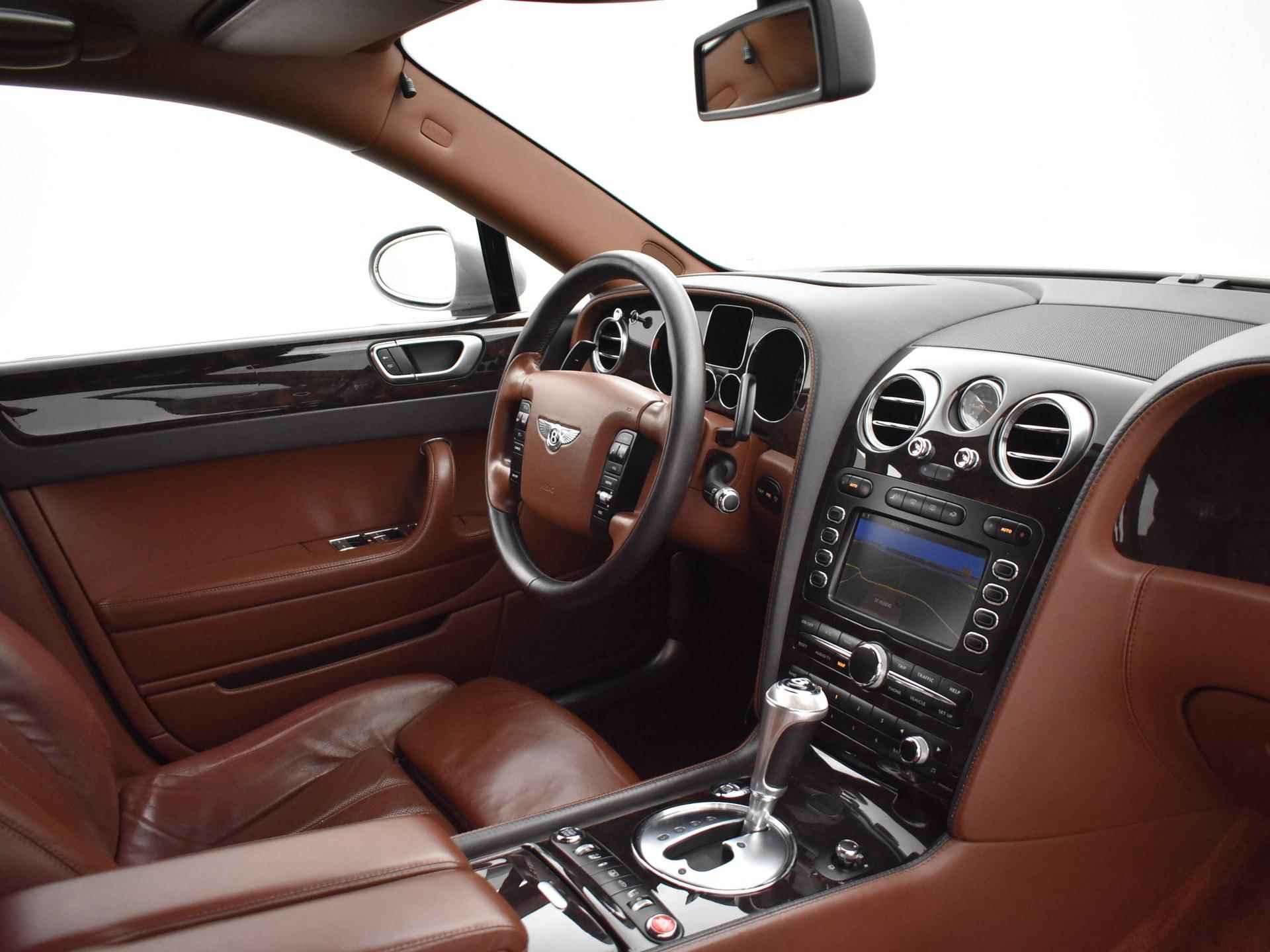 Bentley Continental Flying Spur 6.0 W12 560 PK + SCHUIFDAK / MASSAGE / SMARTPHONE INTERFACE - 5/53