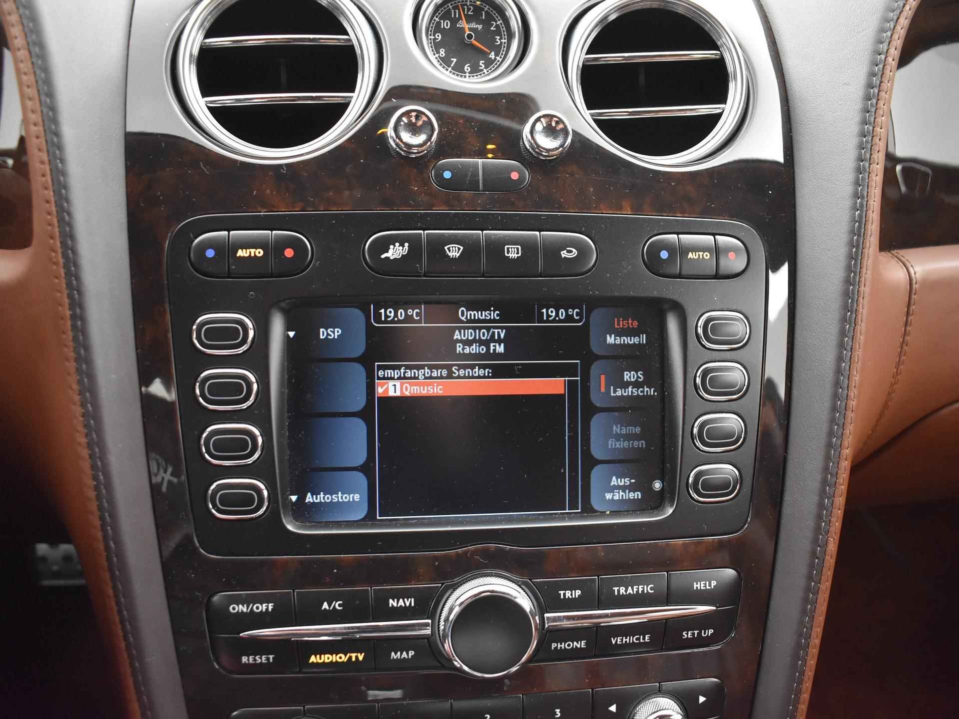 Bentley Continental Flying Spur 6.0 W12 560 PK + SCHUIFDAK / MASSAGE / SMARTPHONE INTERFACE - 48/53