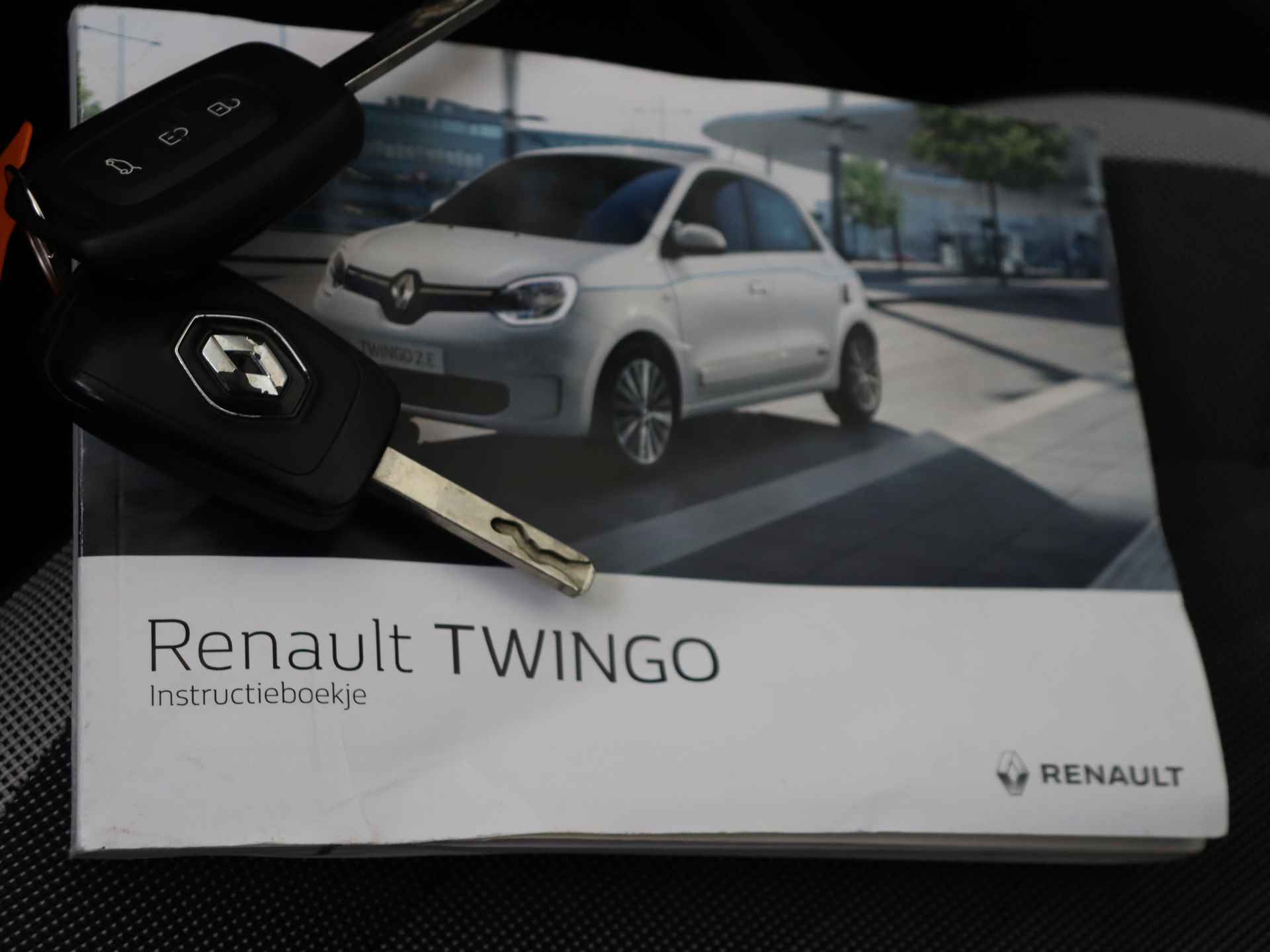 Renault Twingo Z.E. R80 Collection Automaat | 3 Fase lader | Climate Control | Navigatie - 21/31