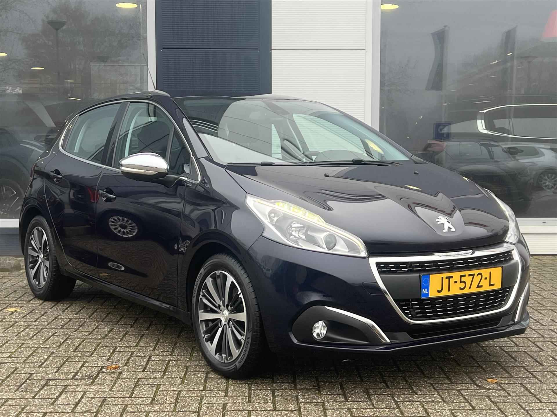 Peugeot 208 1.2 Puretech 82pk 5D Allure | Navigatie | Cruise Control | Parkeer Camera | Climate Control | - 2/43