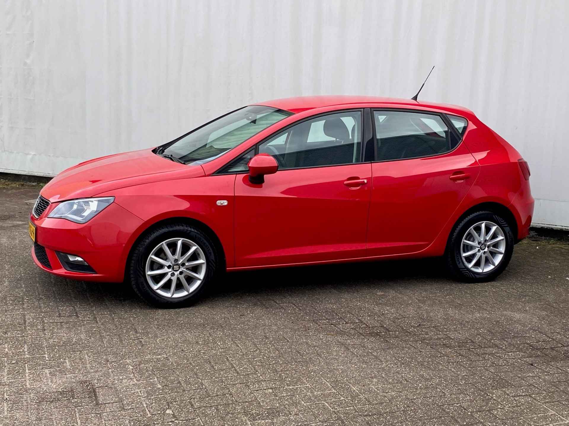 SEAT Ibiza 1.2 TSI Style 90pk 5drs /park.sens/ blueth - 3/23