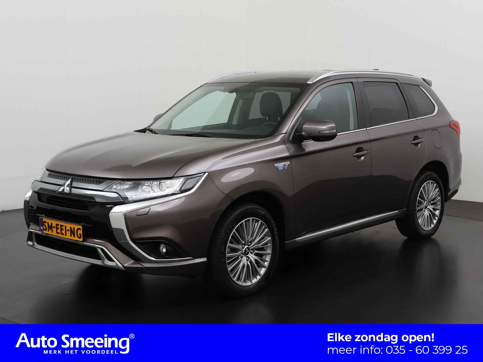 Mitsubishi Outlander 2.4 PHEV Intense S | Leder/Alcantara | Elek stoelbediening | Camera  | Zondag Open!