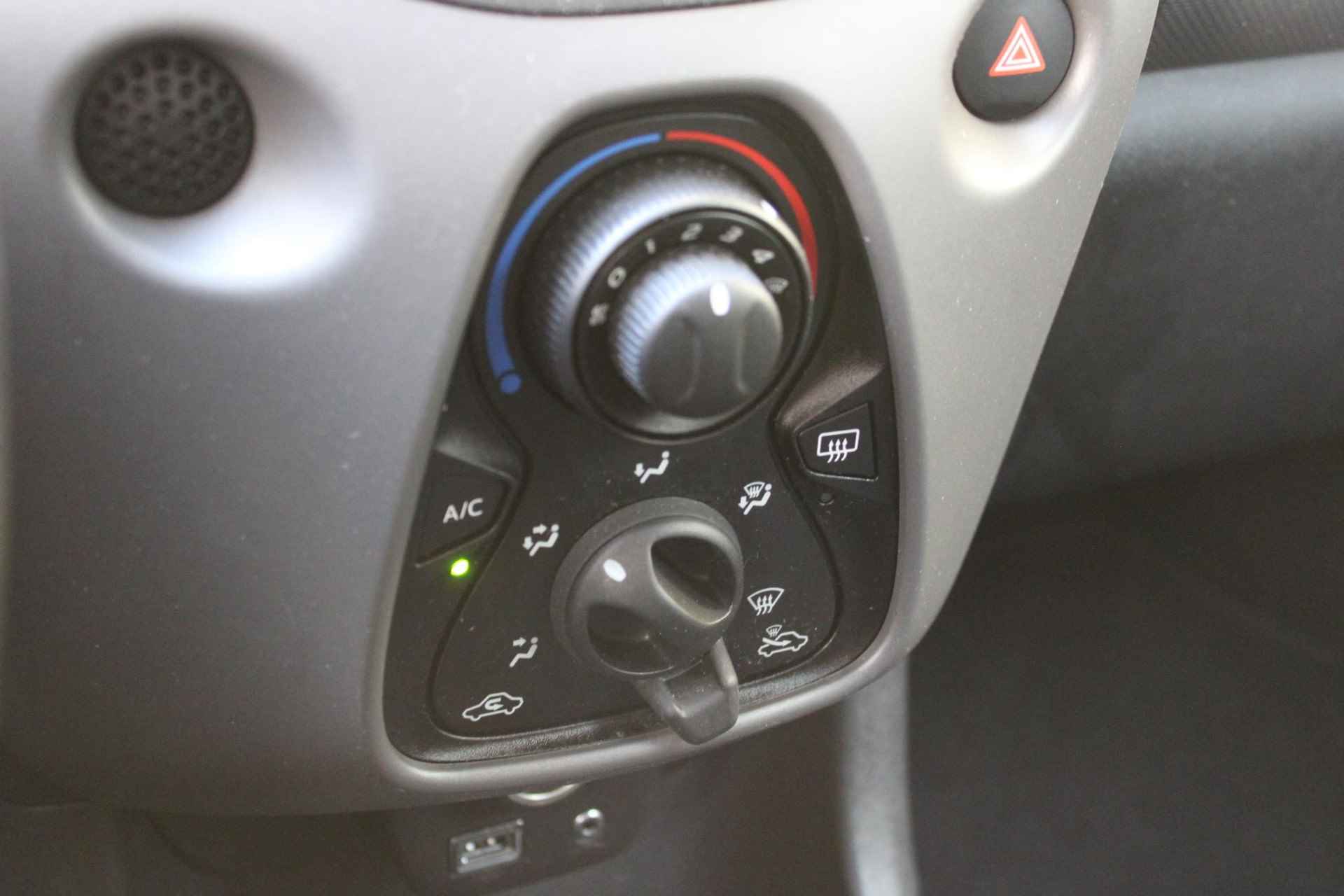 Peugeot 108 1.0 e-VTi Active Airconditioning | All season banden | - 21/28