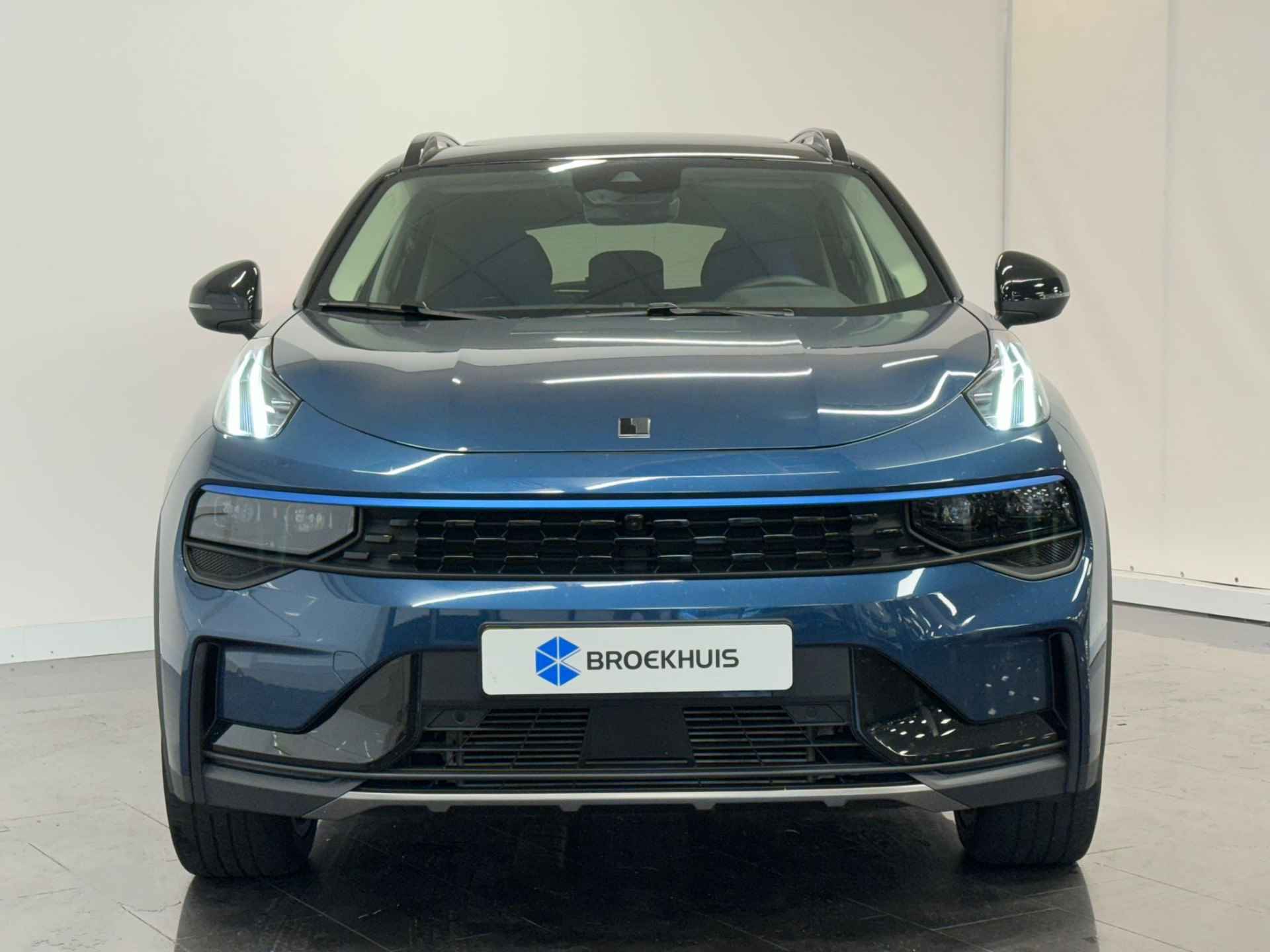 Lynk & Co 01 1.5 | Panoramadak | Adaptive Cruise | BLIS | 360 Camera | Infinity Audio | Elektrische Stoel | Keyless | Trekhaak | - 42/49