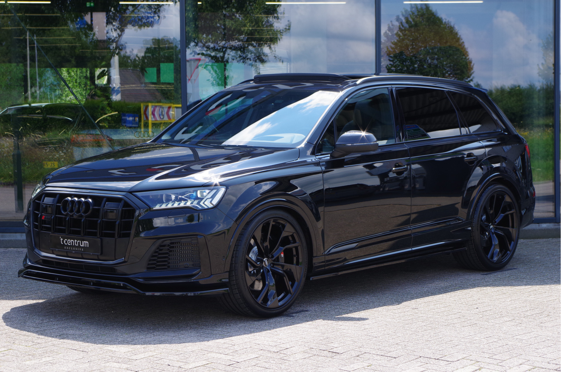 Audi SQ7 4.0 TFSI SQ7 507 PK V8 Quattro 7p, RS-Sportstoelen, Elek. Trekhaak, 4-Wielsturing, Laser-LED, Stoelkoeling & Massage