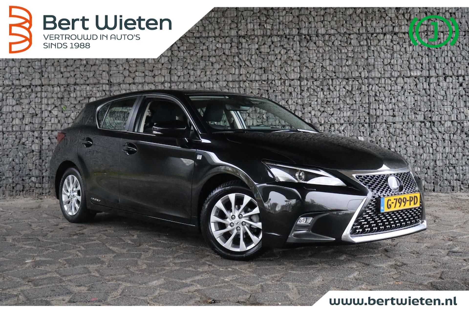 Lexus CT 200h Edition 30 | Geen import | Navi | Led