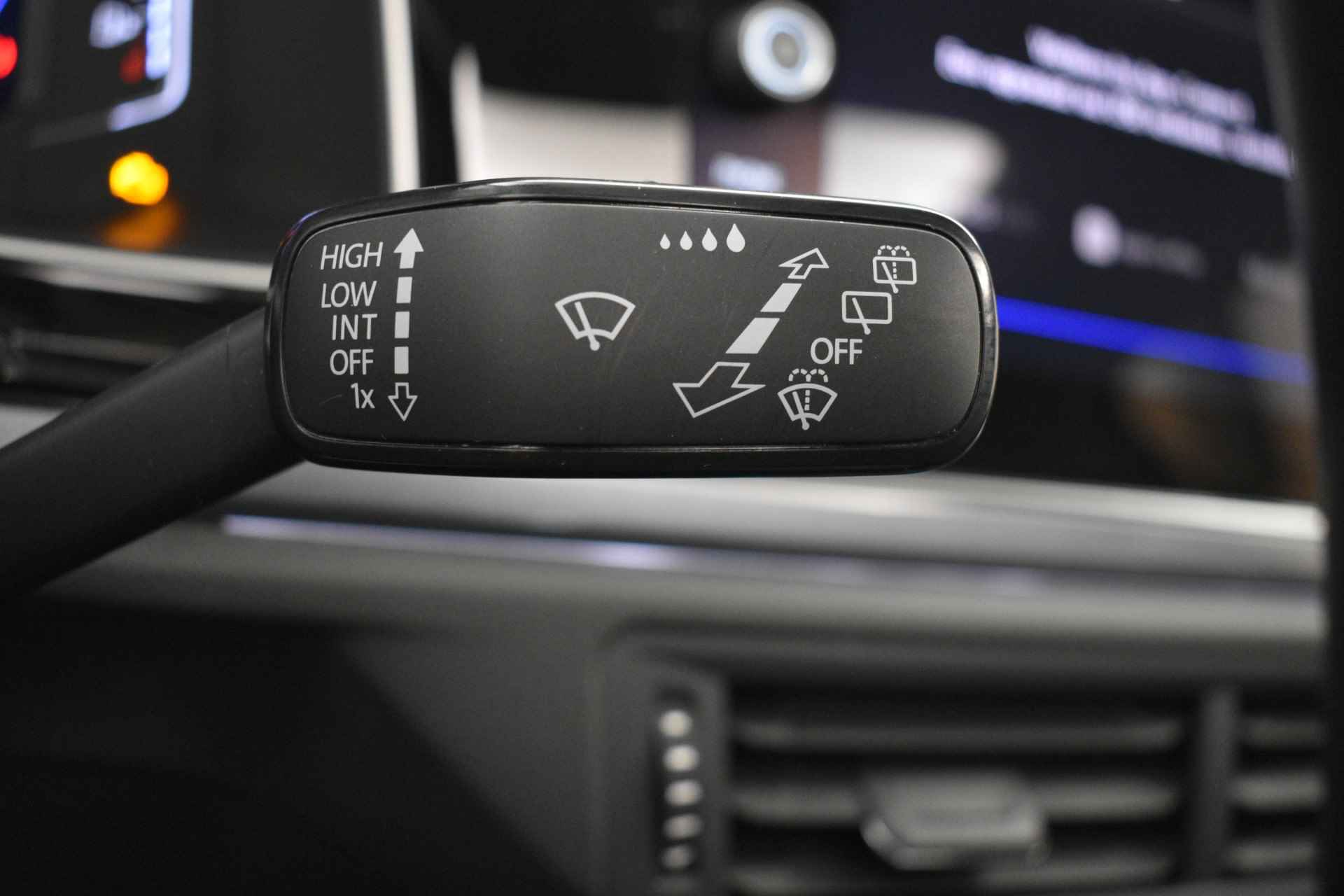 Volkswagen Polo 1.0 TSI 96PK Highline Advance Virtual Panodak Beats Audio PDC V+A Adapt.cruise Camera Carplay - 31/52