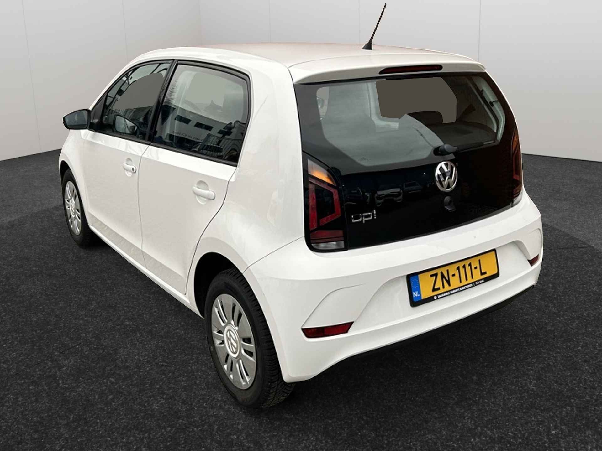 Volkswagen Up! 1.0 BMT move up! 5 drs Airco App-connect - 2/28