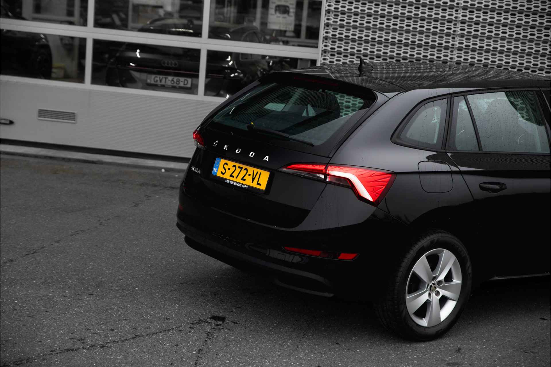 Škoda Scala 1.0 TSI 110 pk Ambition | Navi by app | Dab | Airco - 13/27