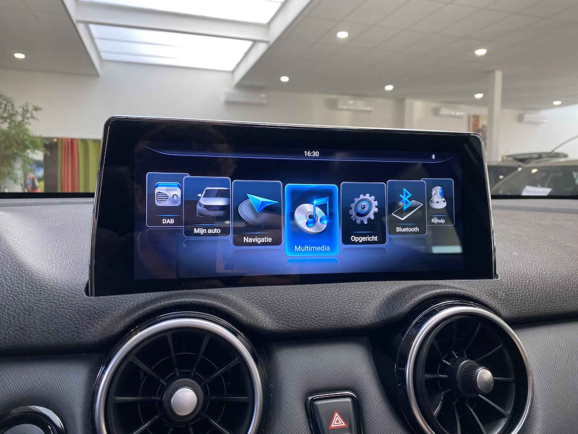 Seres 3 52kWh [  €449 PRIVATELEASE I 3 FASE I APPLE CARPLAY /ANDROID AUT - 11/31