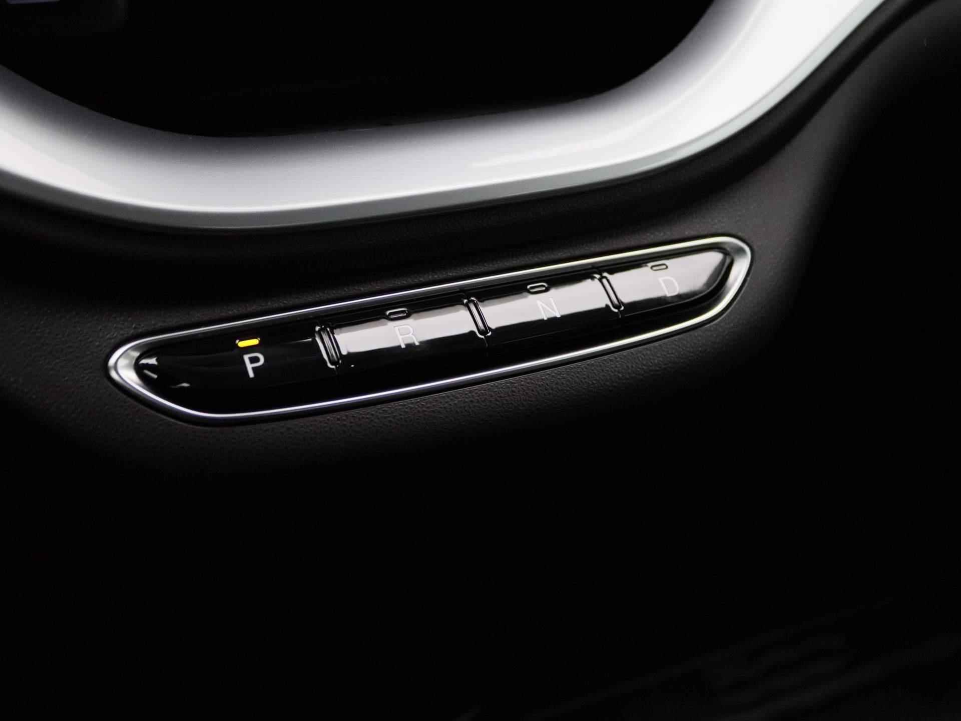Fiat 500e Icon 42 kWh | Navigatie | Climate control | Parkeer camera | Parkeer sensoren | Lichtmetalen velgen - 18/34