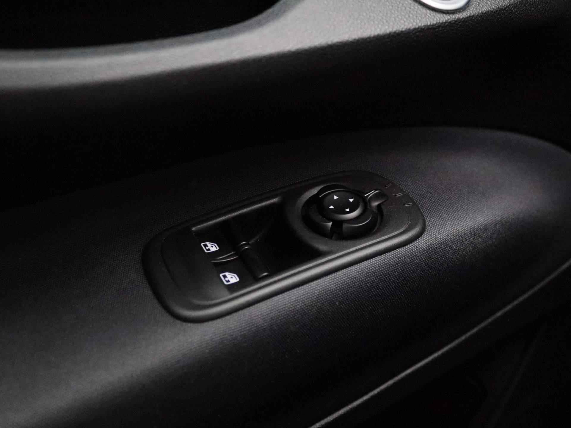 Fiat 500e Icon 42 kWh | Navigatie | Climate control | Parkeer camera | Parkeer sensoren | Lichtmetalen velgen - 23/34