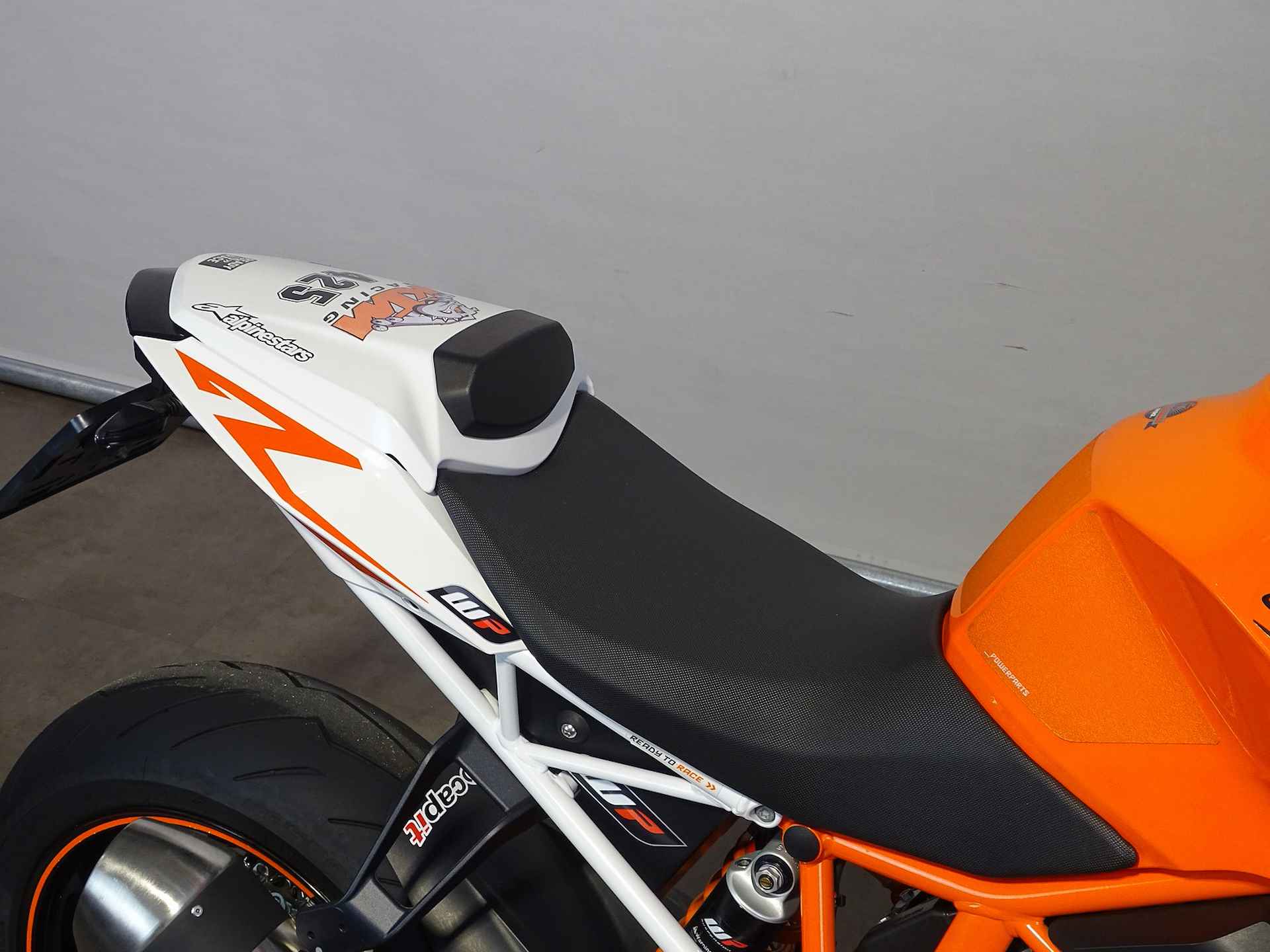 KTM 1290 SUPERDUKE R ABS - 6/12