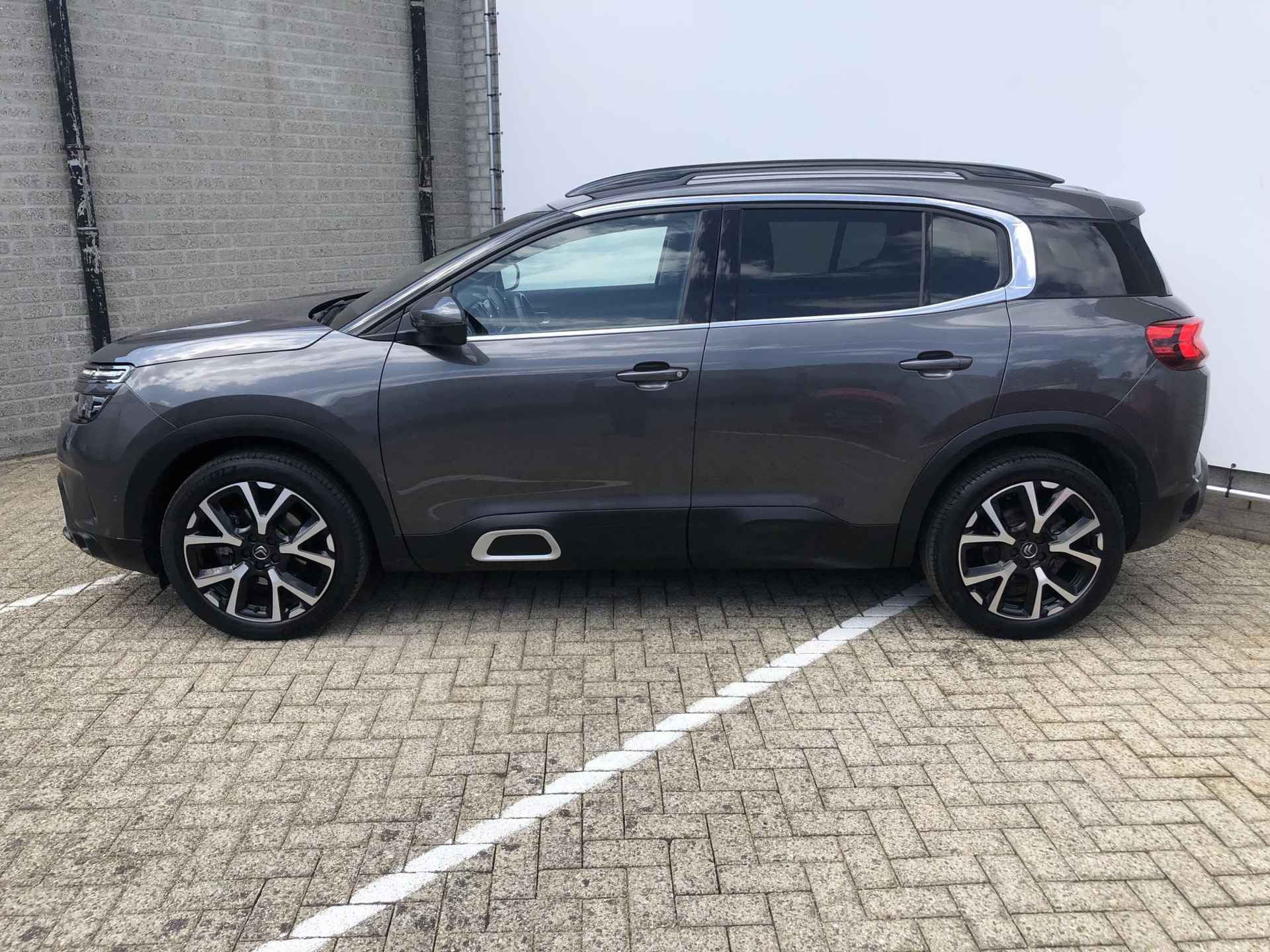 Citroen C5 Aircross 1.2 PureTech 130pk Business Plus | Camera | Navigatie | Elek. achterklep | 19'' Lichtmetalen velgen - 2/27