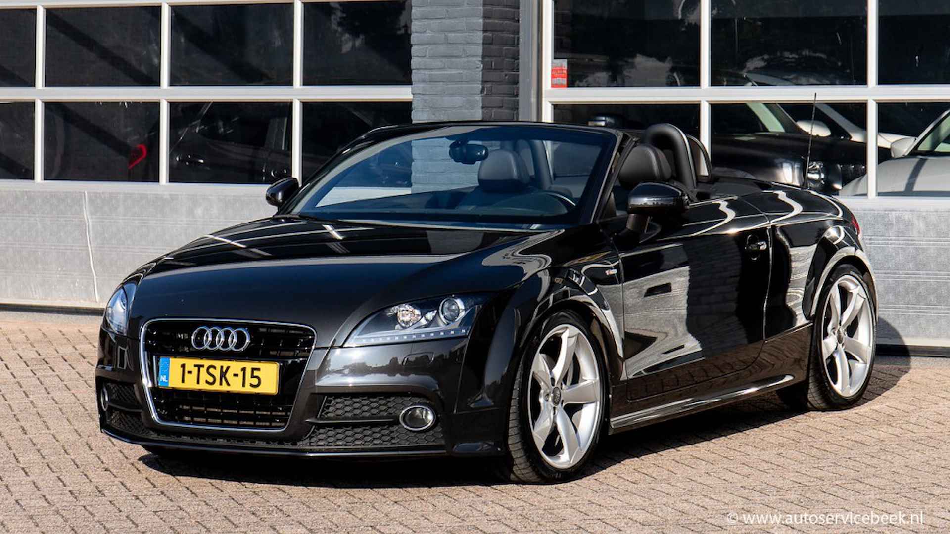 AUDI Tt Roadster 1.8 TFSI/navi/leder/36907 kilometers - 1/27