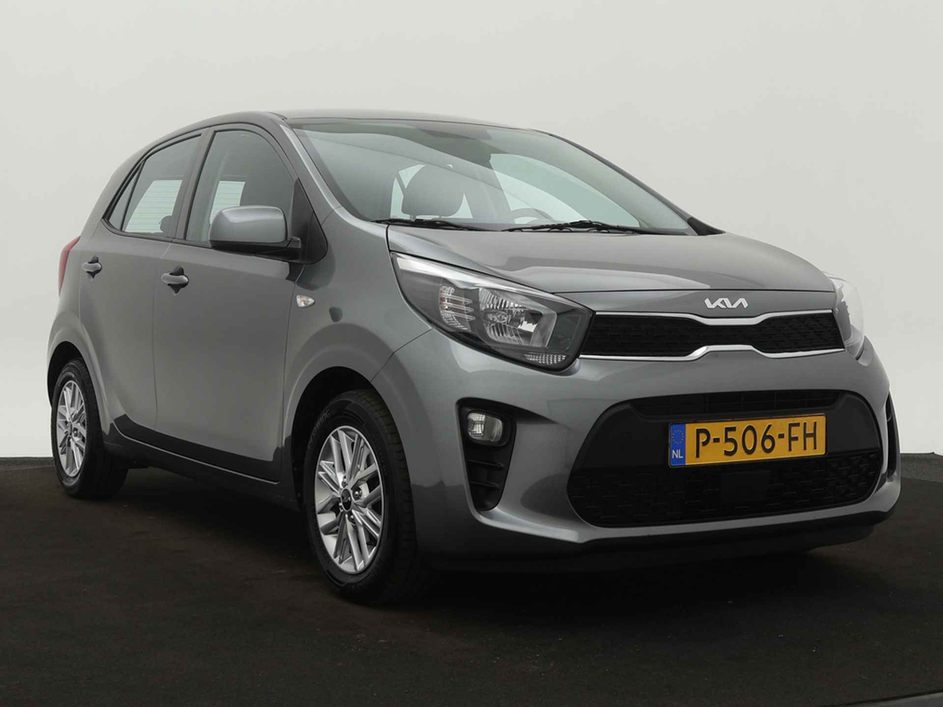 Kia Picanto 1.0 DPi DynamicLine - Apple CarPlay / Android Auto - Cruise Control - Airco - Elektrische ramen - Fabrieksgarantie tot 03-2029 - 12/48