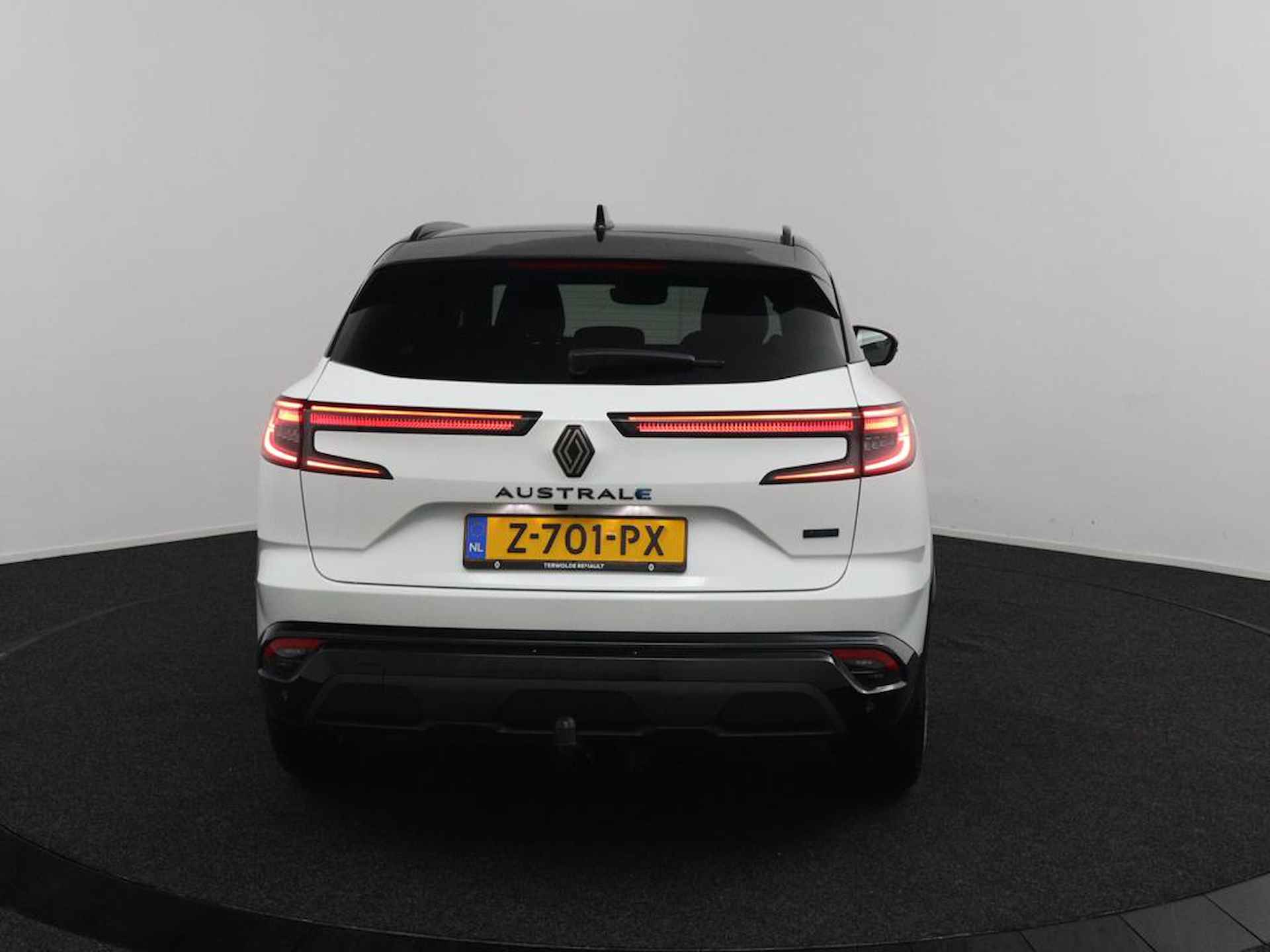 Renault Austral 1.2 E-Tech Hybrid 200 Techno Esprit Alpine | Trekhaak | 360 camera | Adaptive cruise control | Stuurwiel verwarmd | Elektrische achterklep | Apple carplay | Android auto | - 4/47