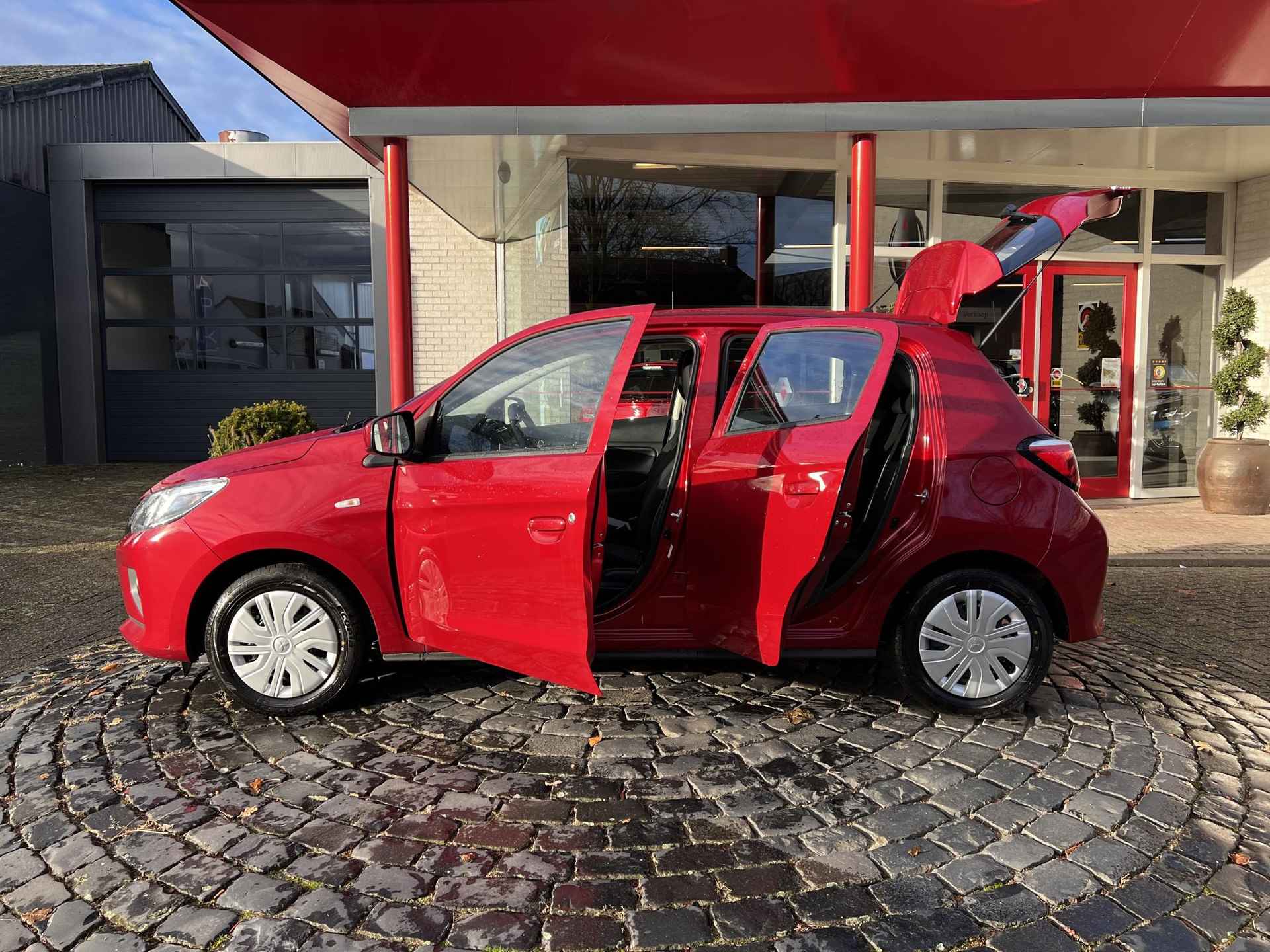 Mitsubishi Space Star 1.2 Active Nieuw uit voorraad leverbaar met 8 jaar garantie! - 20/31