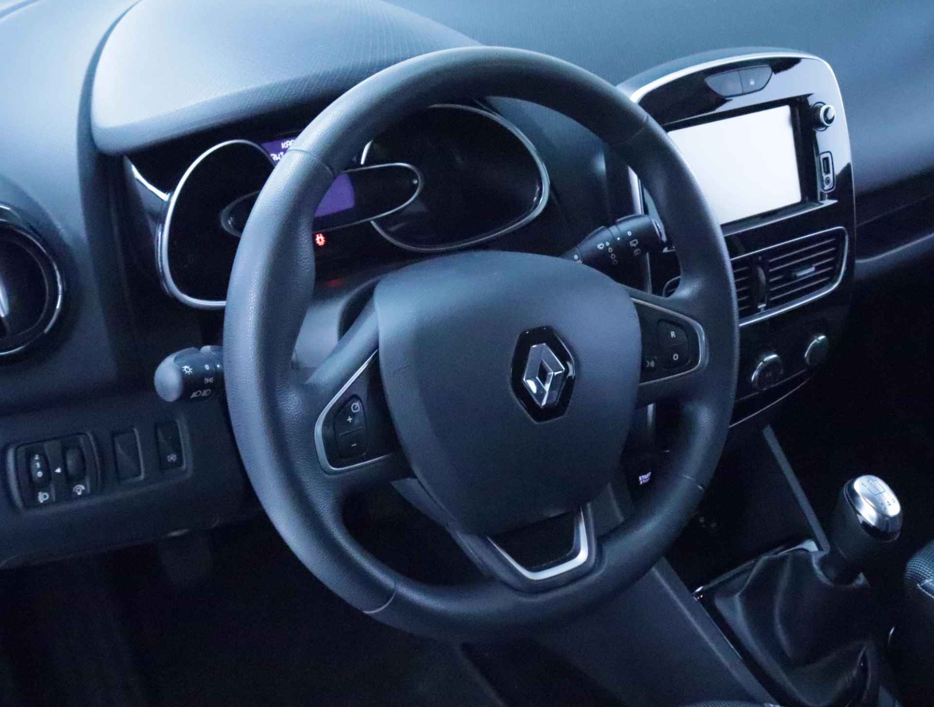 Renault Clio Estate 0.9 TCe 90 Zen / Navigatie / Airco / Bluetooth / Trekhaak - 16/28