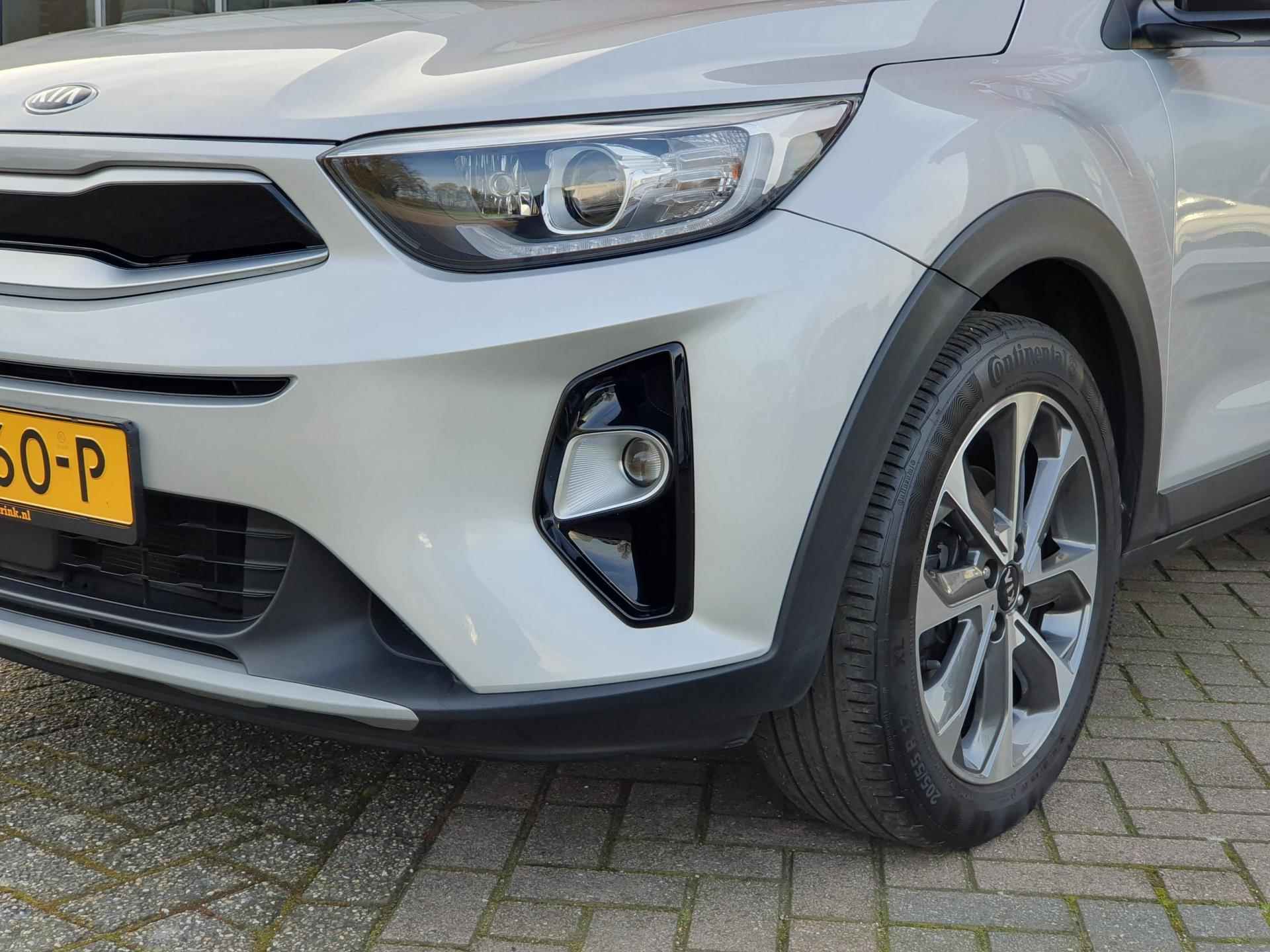 Kia Stonic 1.0 T-GDi DynamicLine 120PK 5drs clima, cruise, navi, pdc, camera, carplay RIJKLAAR - 8/18