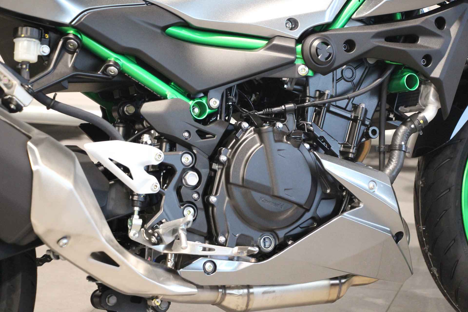 Kawasaki Z 500 SE - 9/13