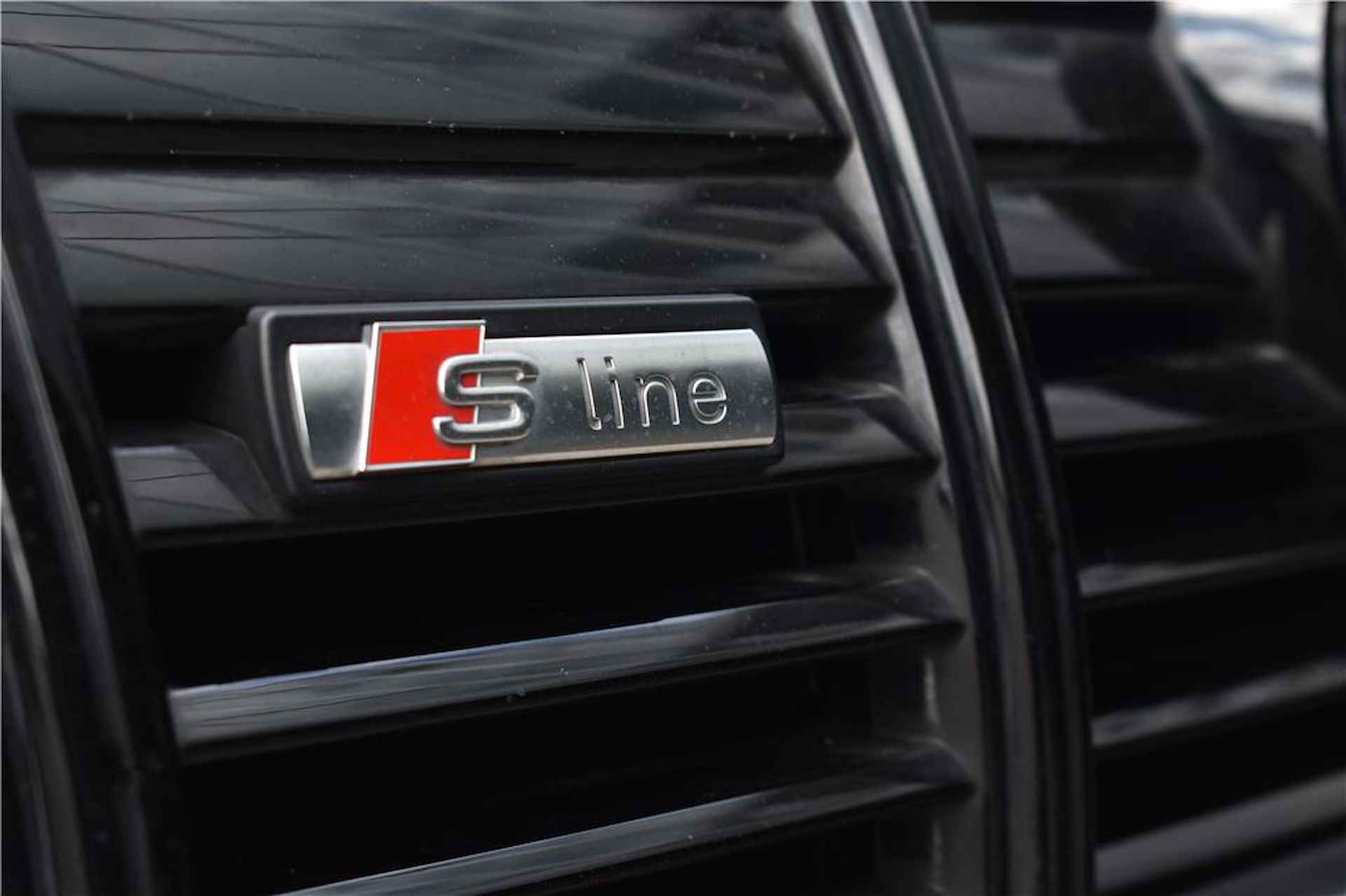 Audi e-tron Sportback 50 quattro S edition | Matrix-LED | Zwart optiekpakket - 35/38