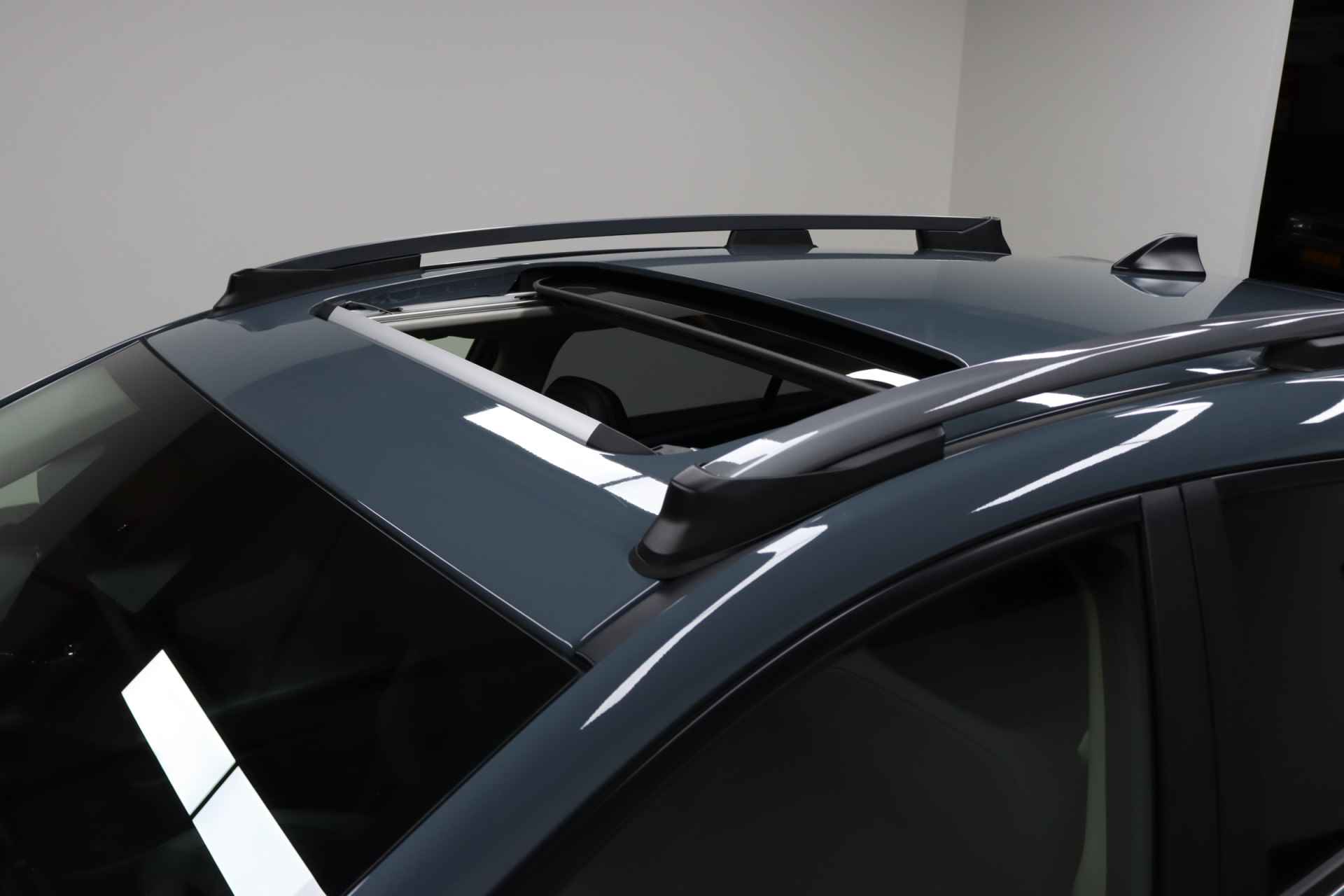 Subaru Crosstrek 2.0i Premium | Panoramadak | Adaptive Cruise | Navigatie | Lederen bekleding - 34/35